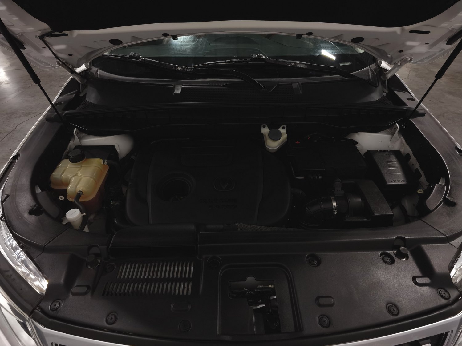 Used Changan CS95 2017 2.0 AT
