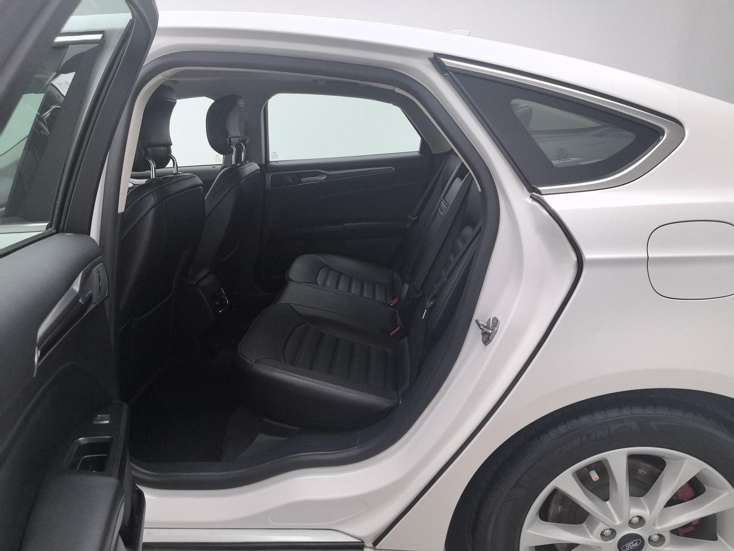 Used Ford Mondeo 2018 2.0 AT