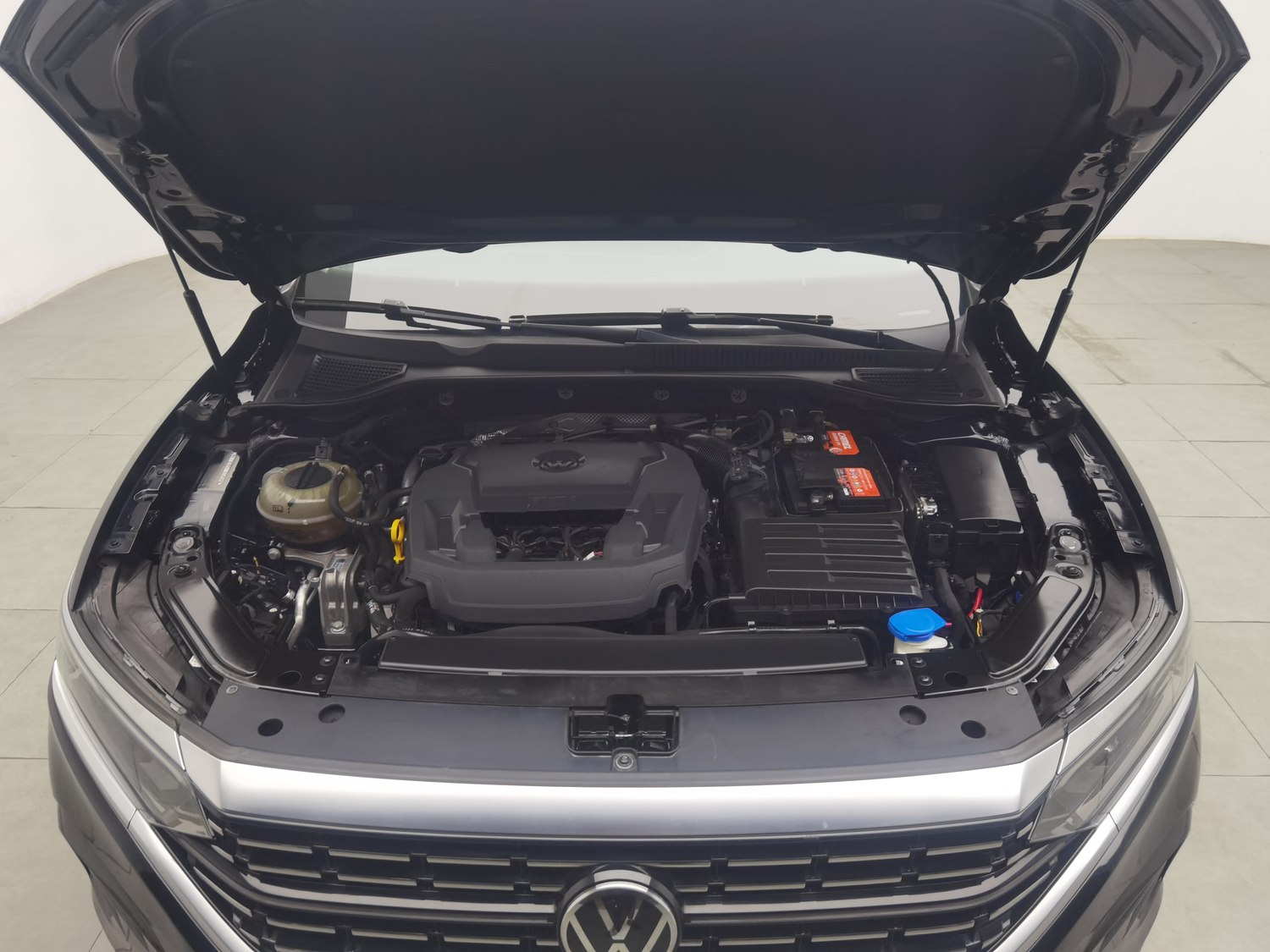 Used Volkswagen Passat 2022 2.0 AT