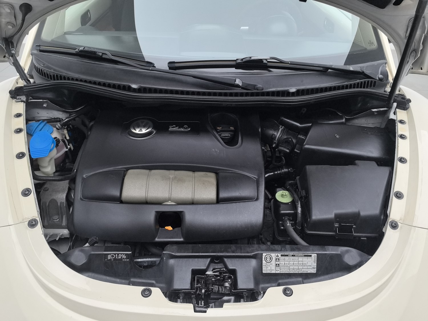 Used Volkswagen Beetle (Imported) 2008 2.0 AT