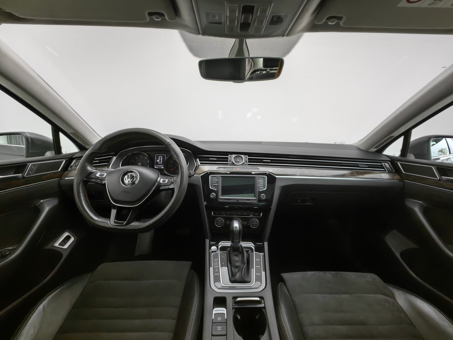Used Volkswagen Magotan 2017 1.8 AT