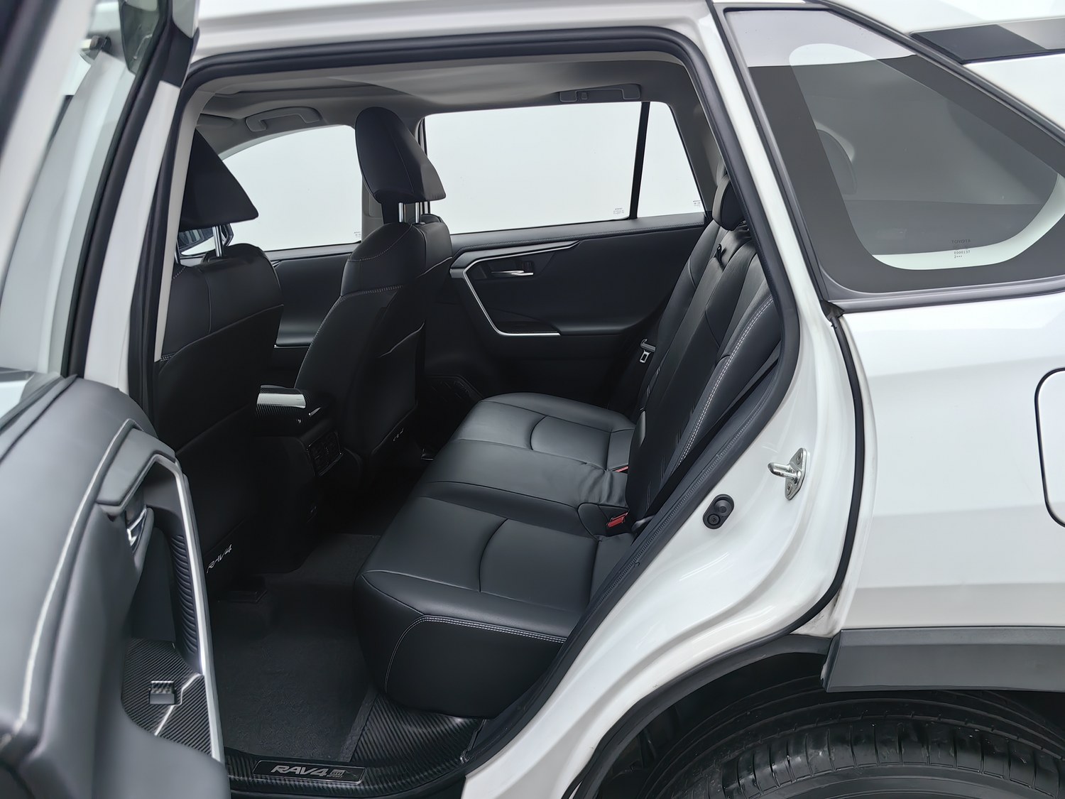 Used Toyota RAV4 2022 2.0 AT