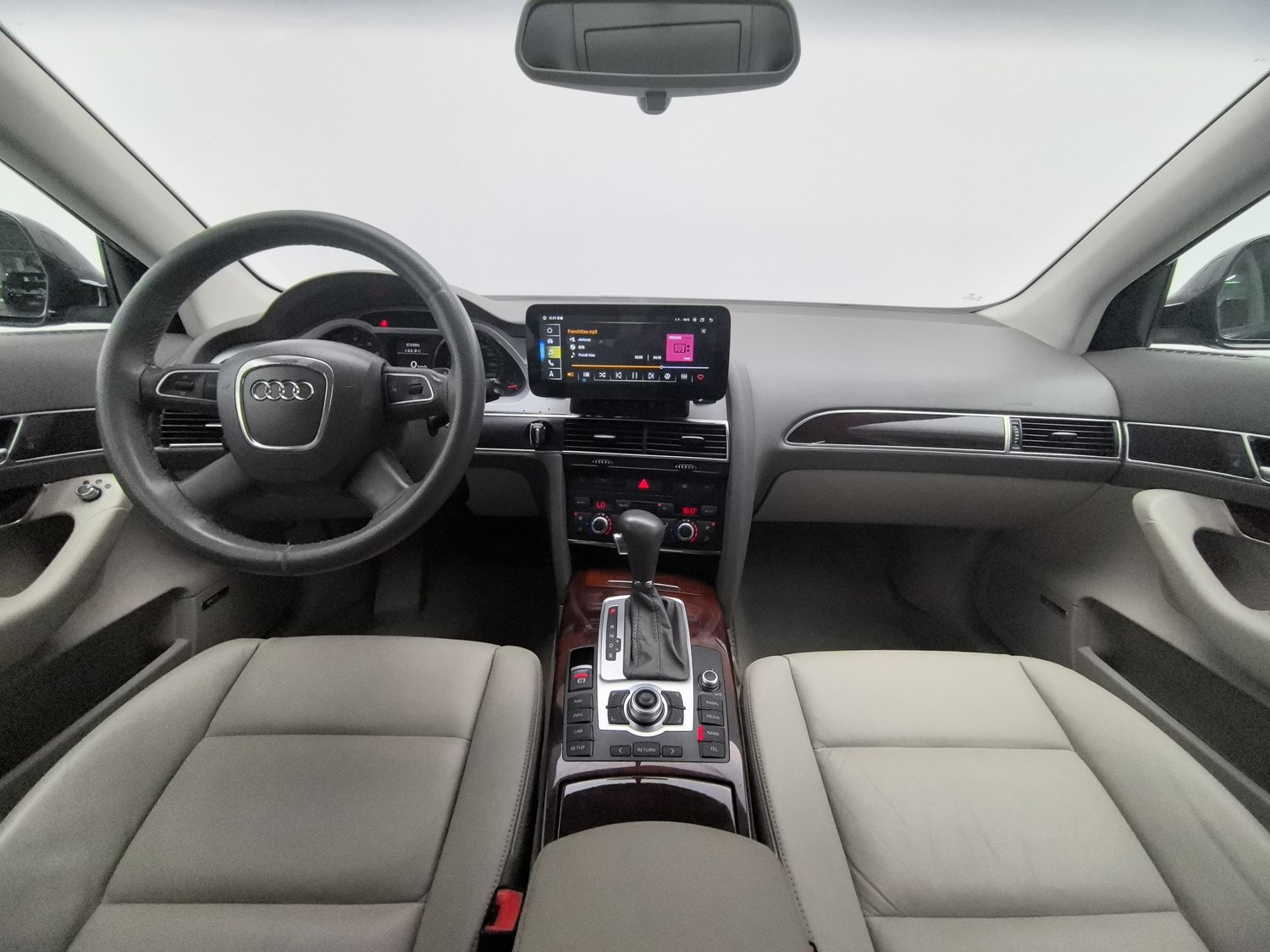 Used Audi A6L 2010 2.4 AT