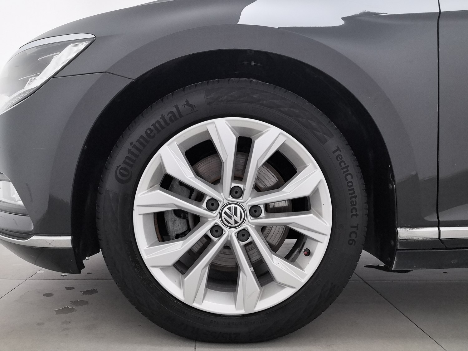 Used Volkswagen Magotan 2017 1.8 AT