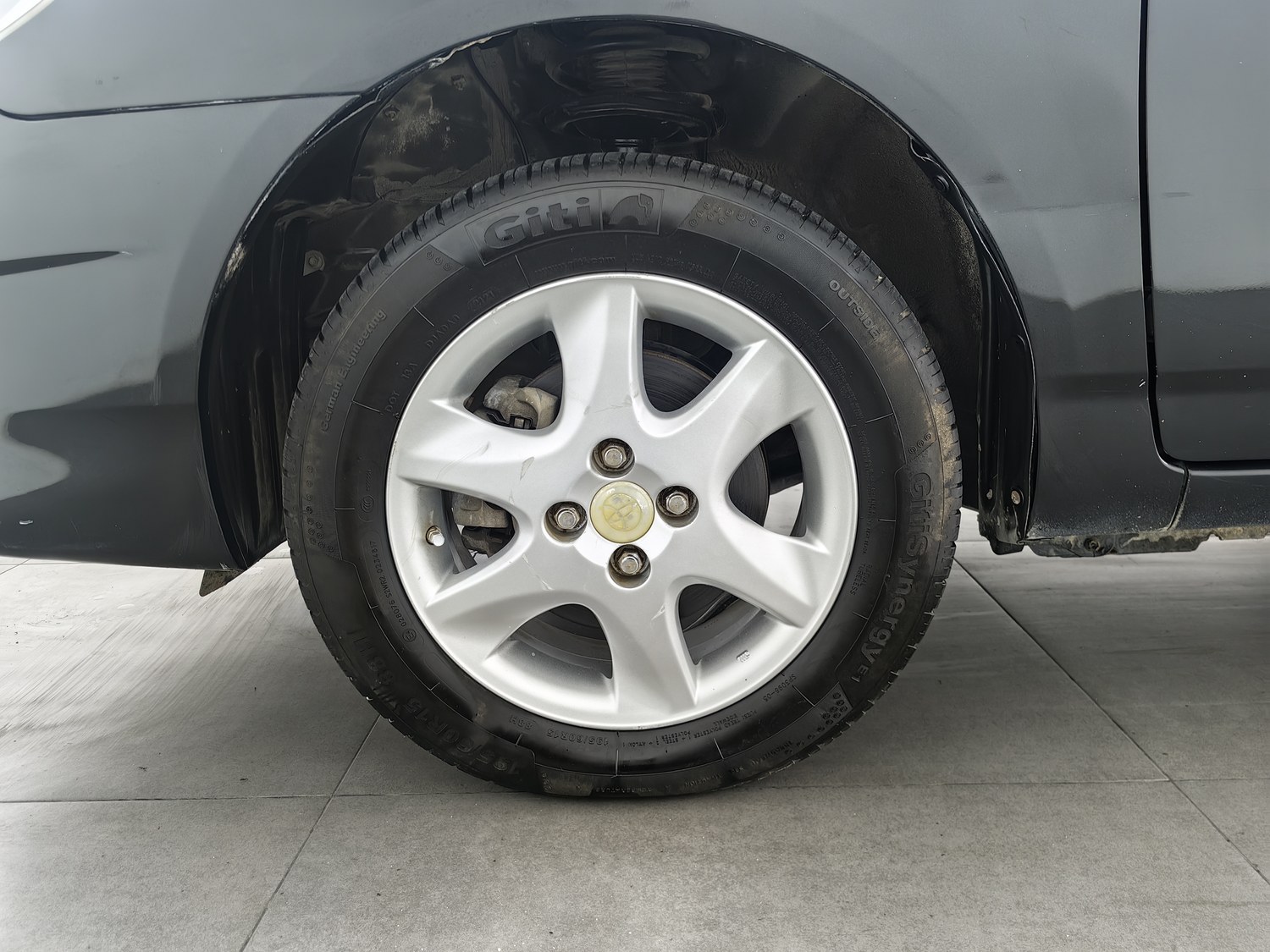 Used Toyota Corolla EX 2013 1.6 MT