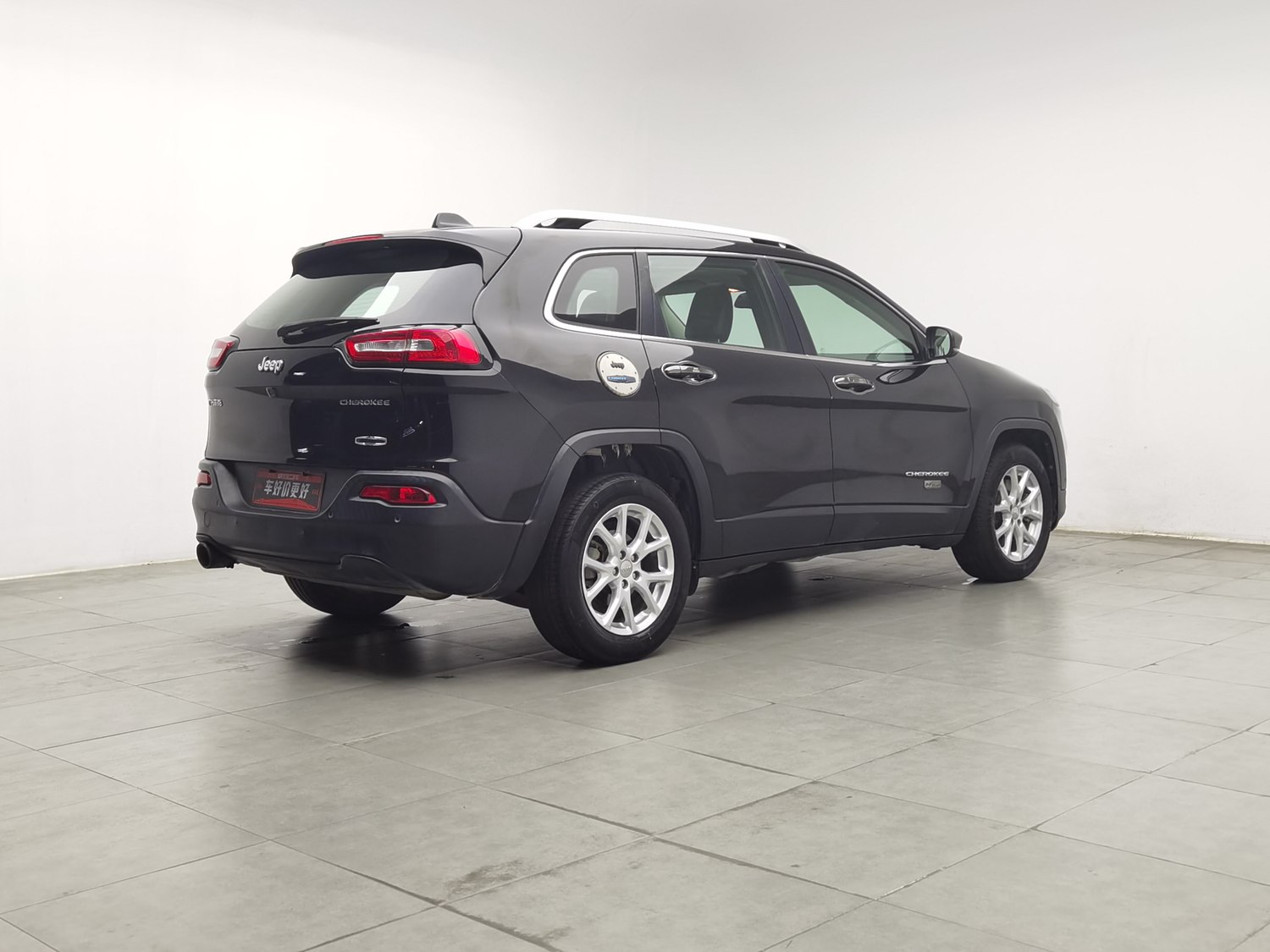 Used Jeep Cherokee 2016 2.0 AT