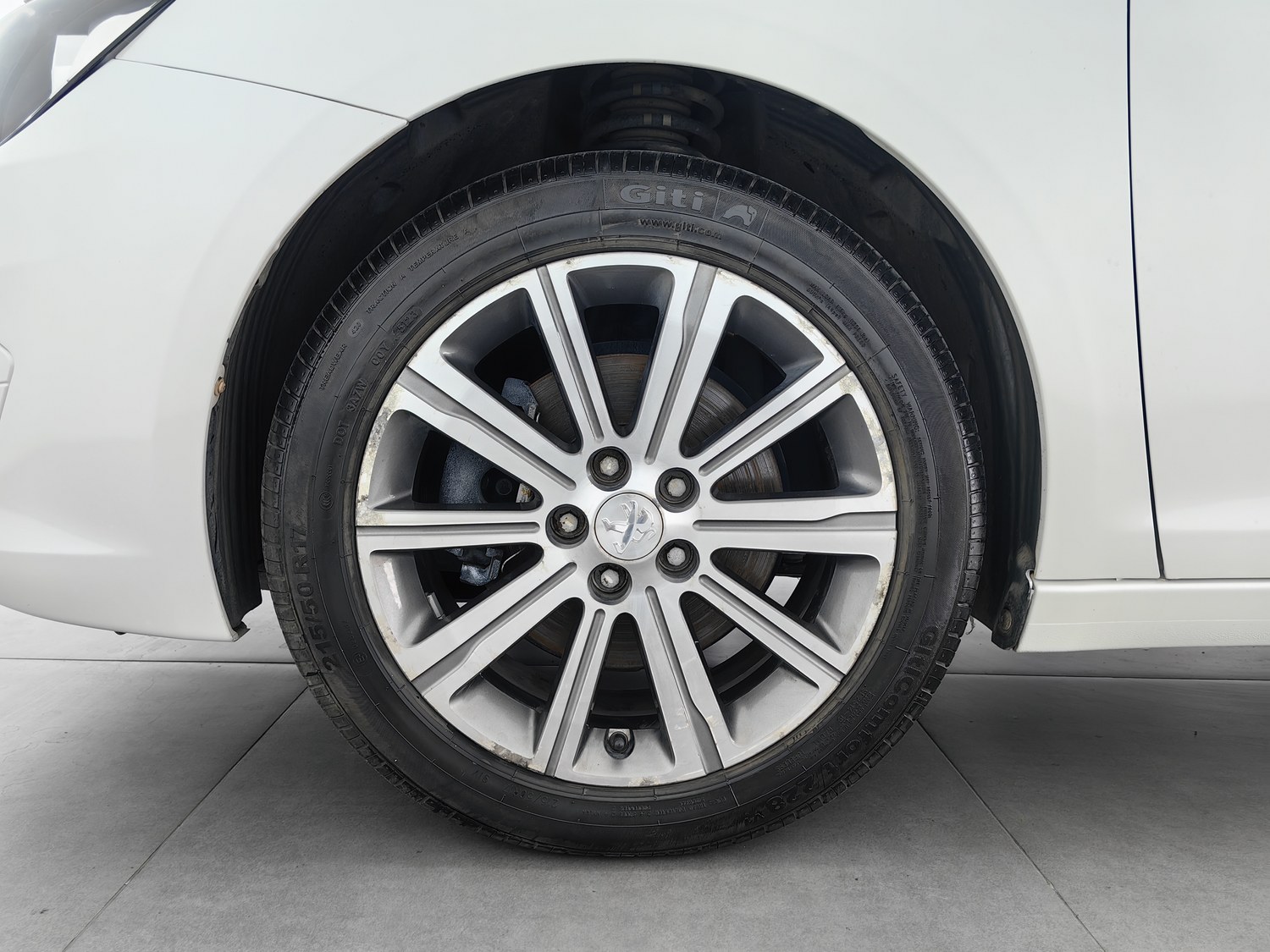 Used Peugeot 408 2016 1.6 AT