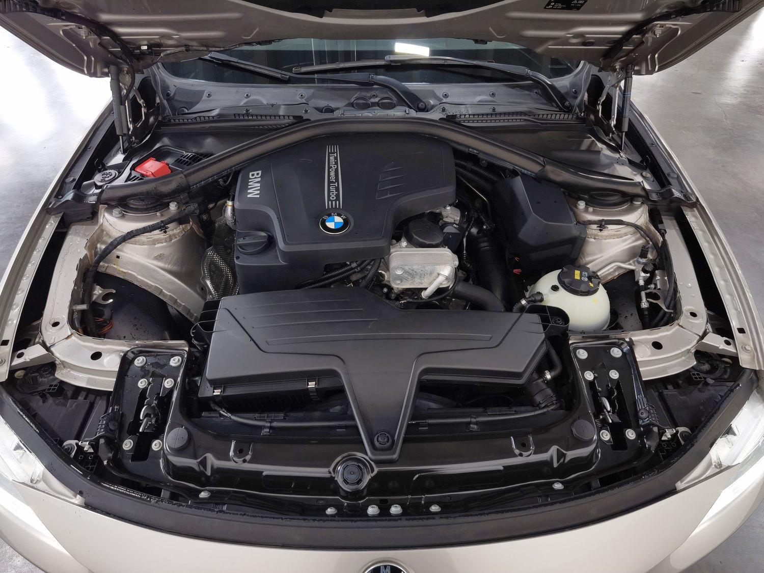 Used BMW 3 Series 2016 2.0 AT