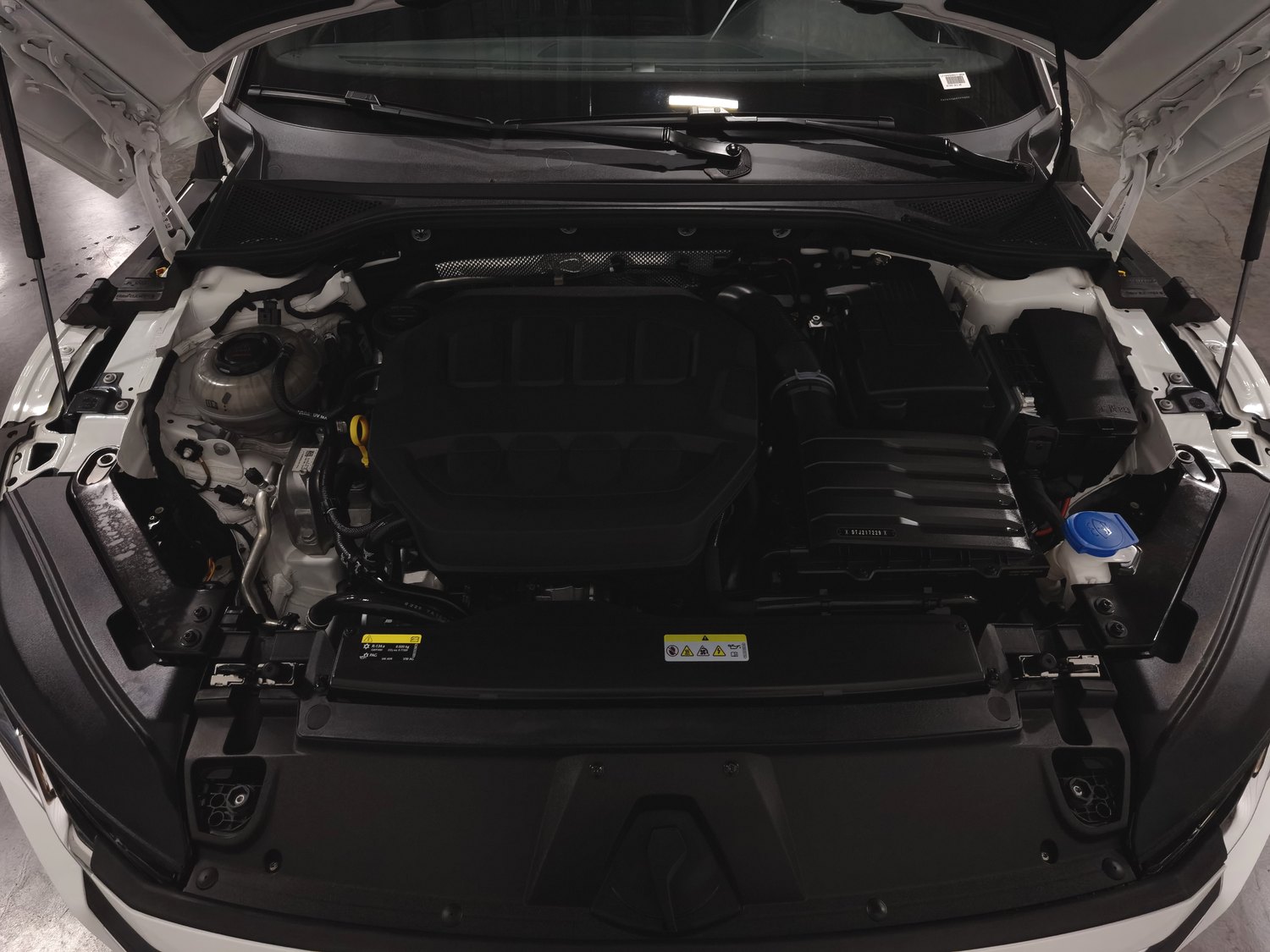 Used Volkswagen CC 2025 2.0 AT
