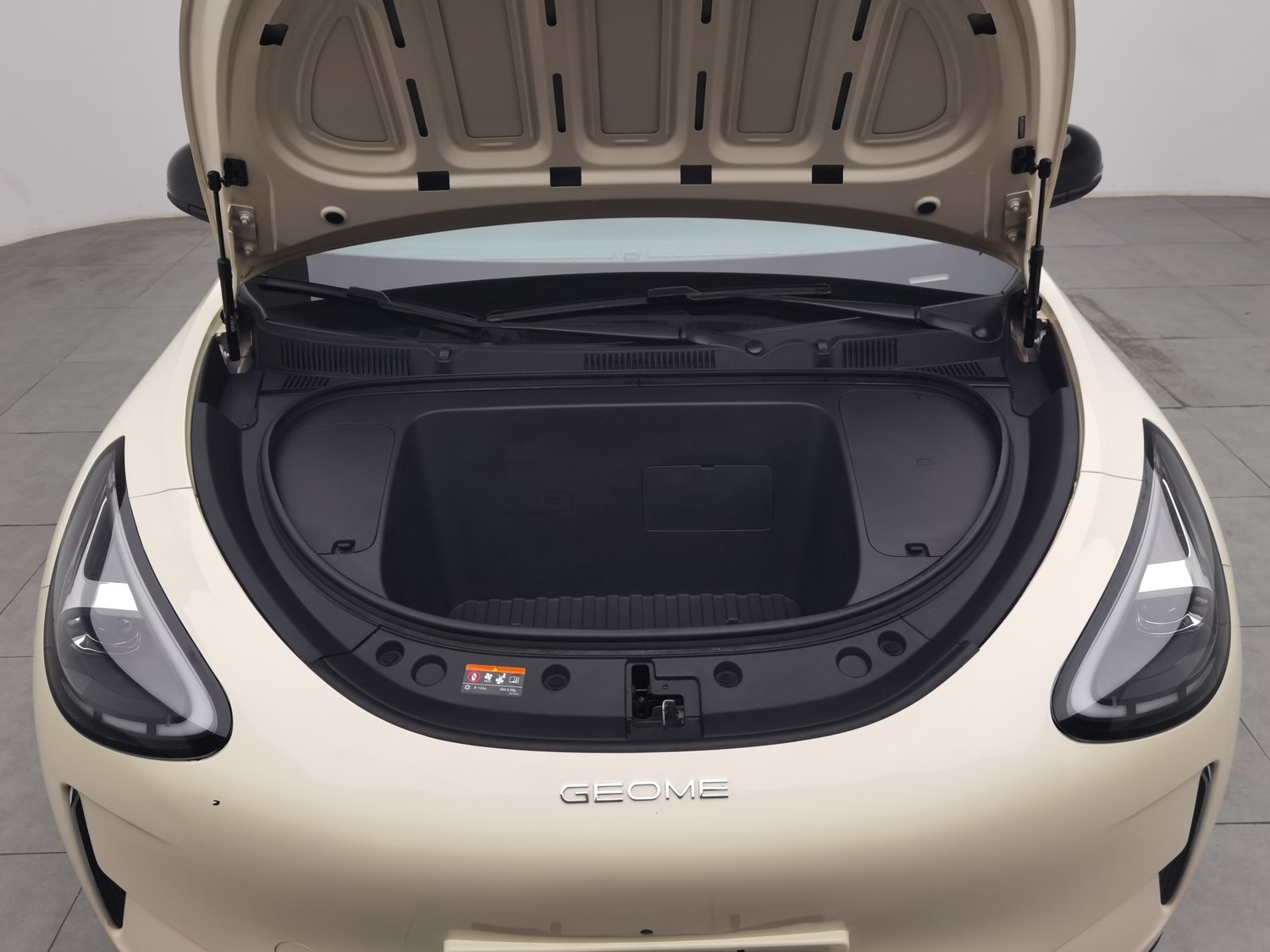 Used Geely Galaxy Xingyuan 2025