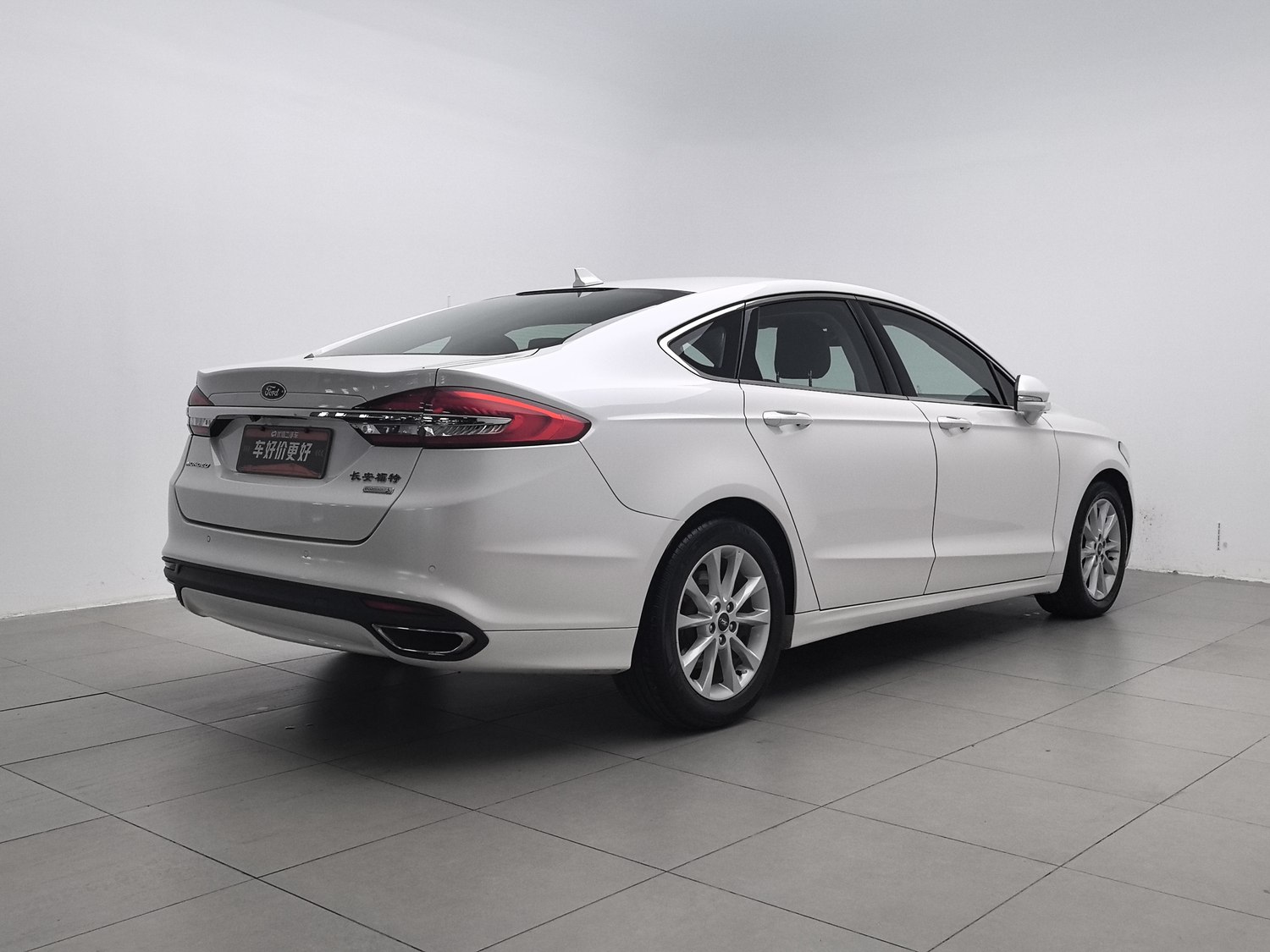 Used Ford Mondeo 2018 2.0 AT