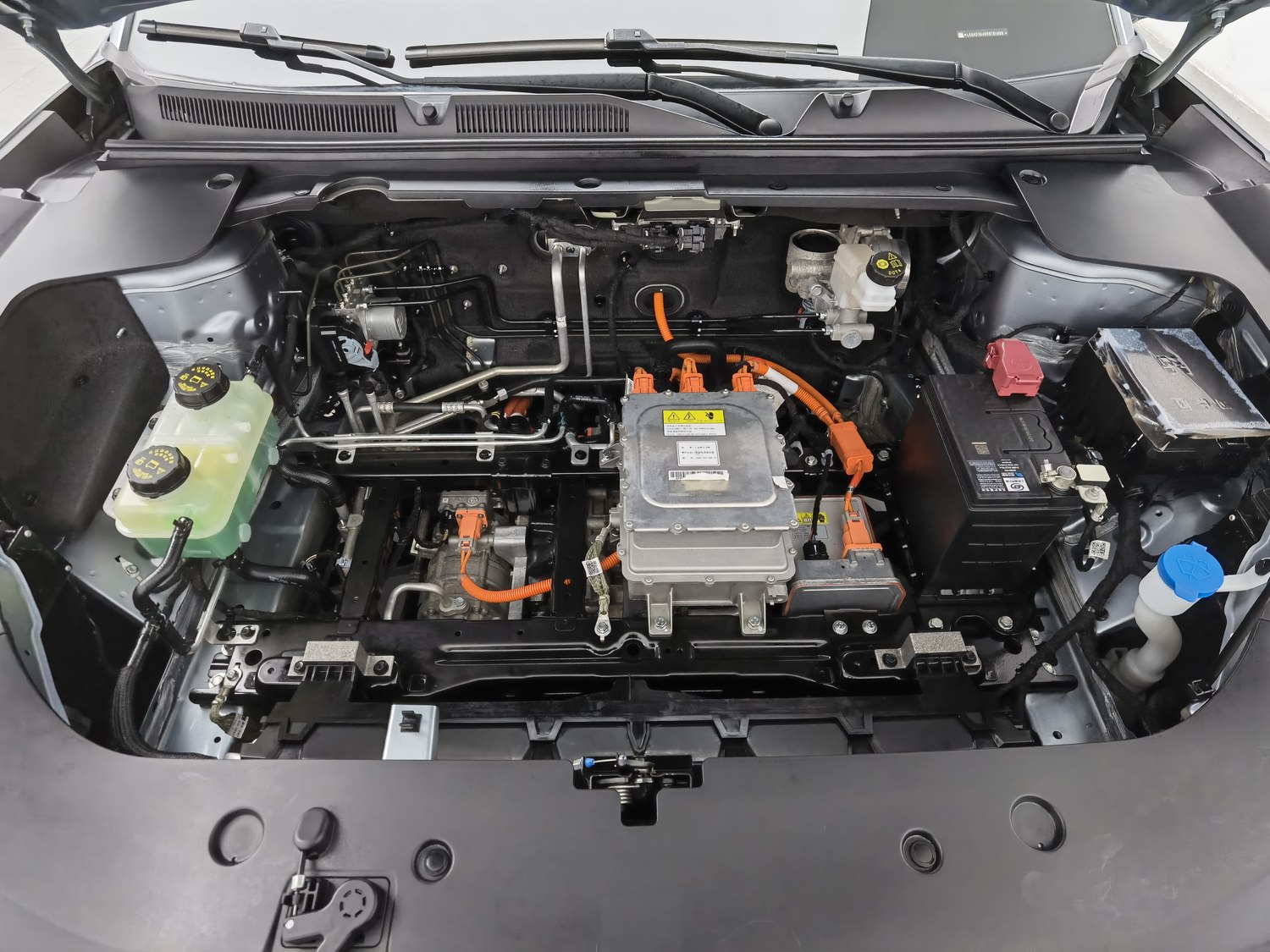 Used Baojun Yunhai 2024