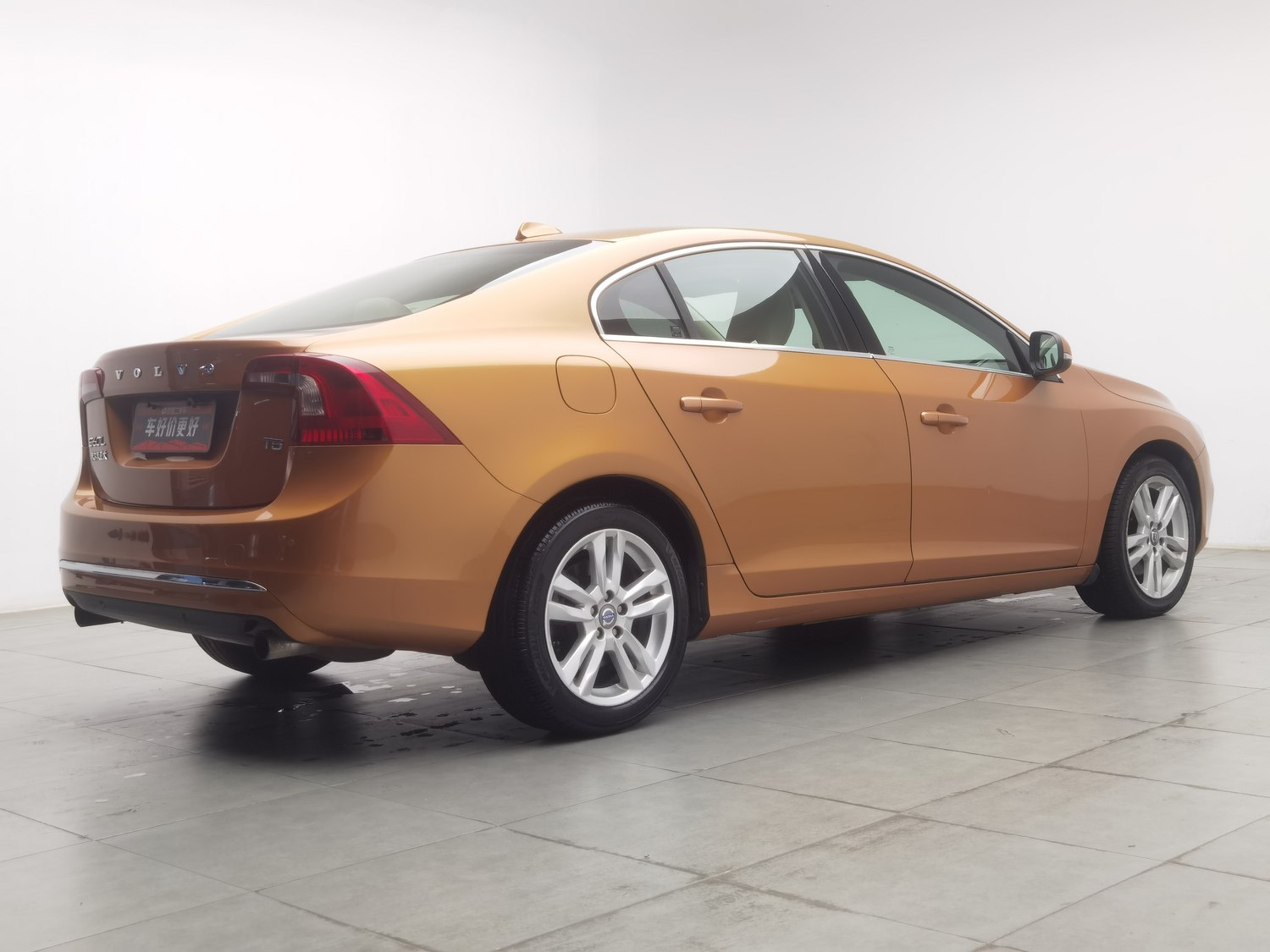 Used Volvo S60 2014 2.0 AT