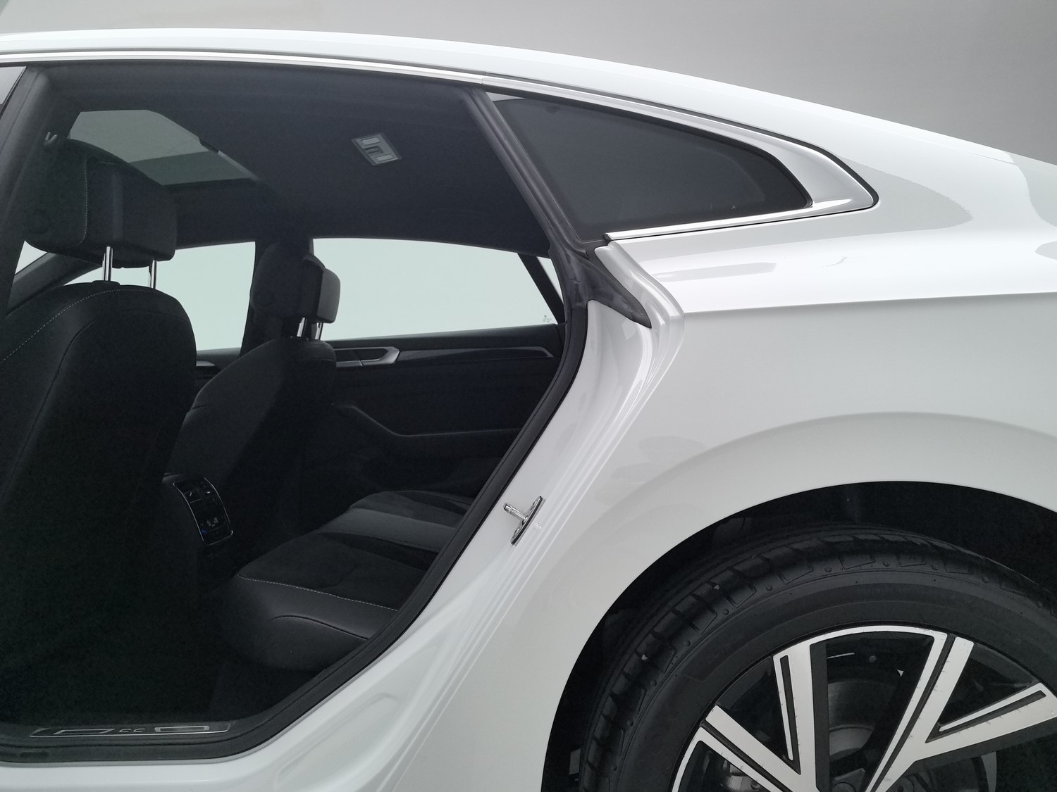 Used Volkswagen CC 2021 2.0 AT