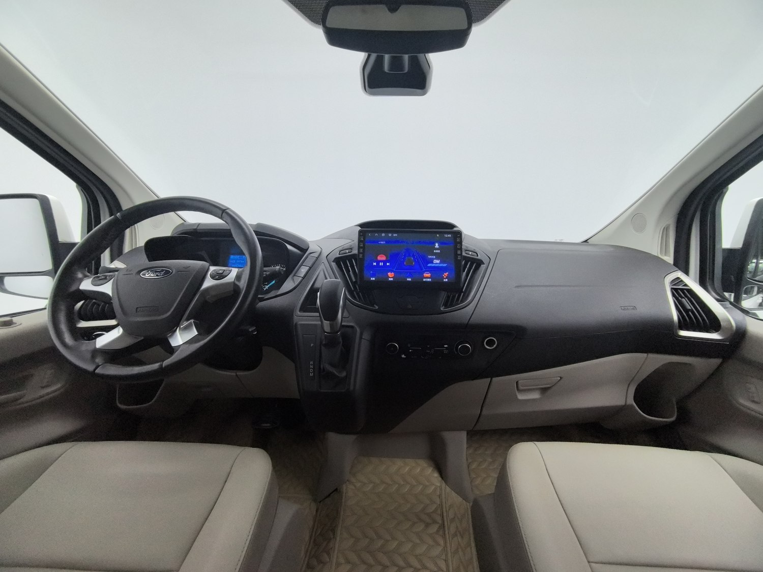 Used Ford Tourneo 2017 2.0 AT