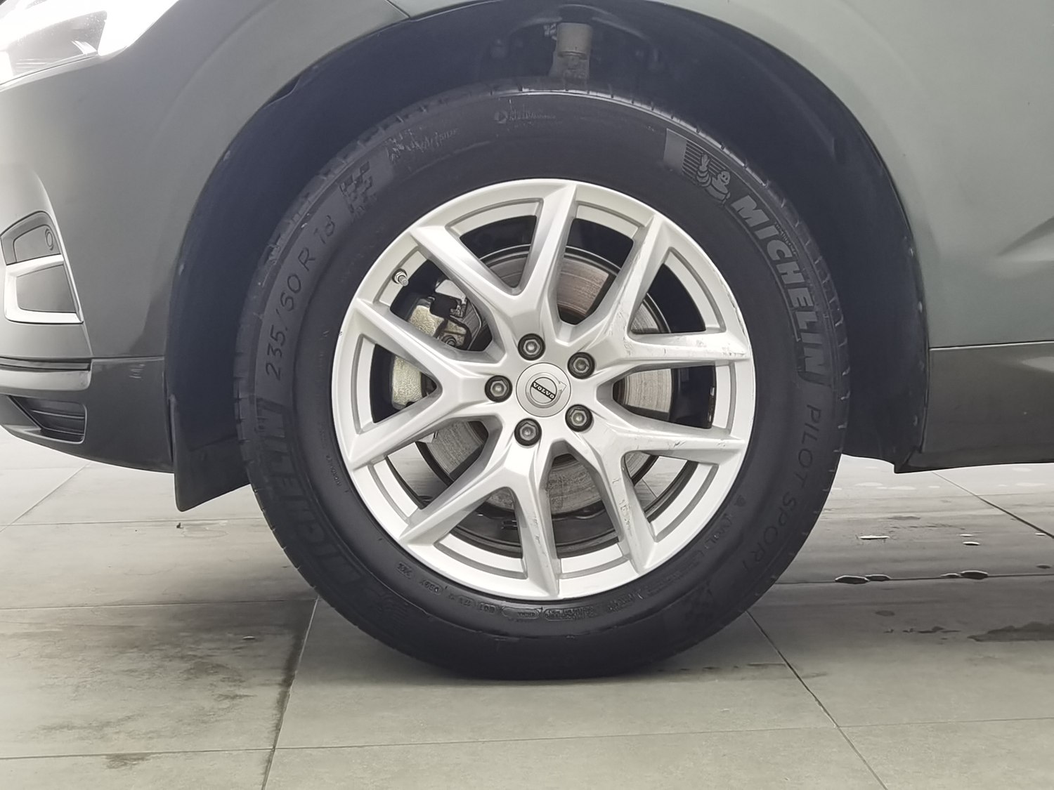 Used Volvo XC60 2020 2.0 AT