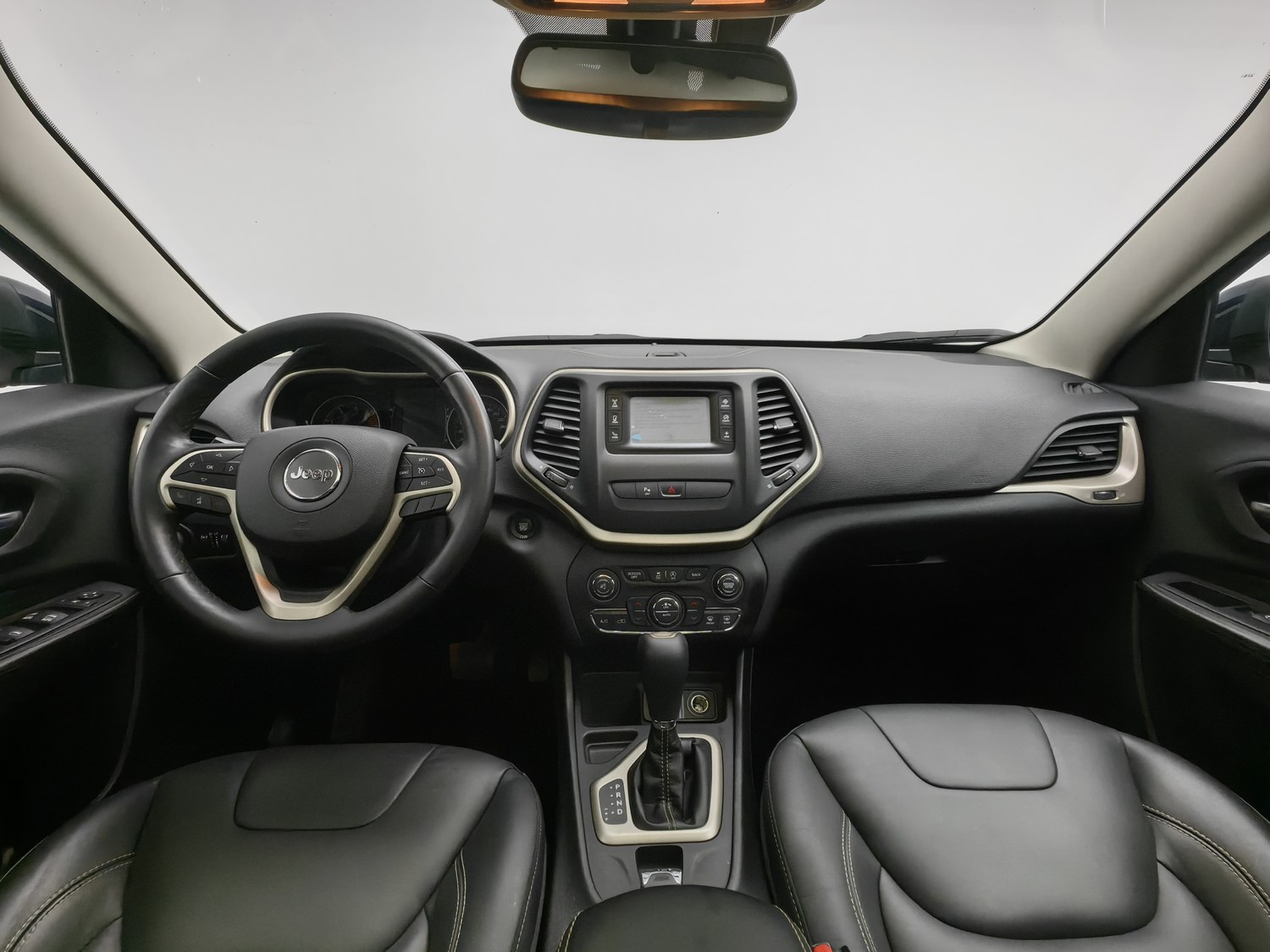 Used Jeep Cherokee 2016 2.4 AT