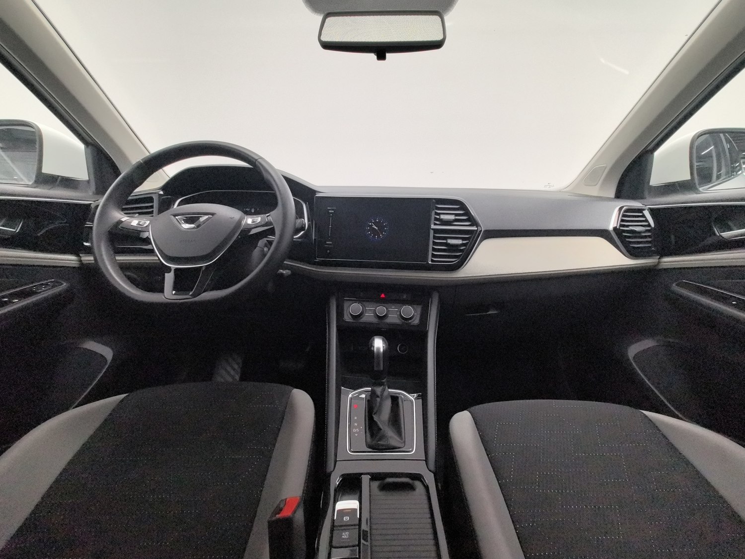 Used Jetta VS5 2023 1.4 AT