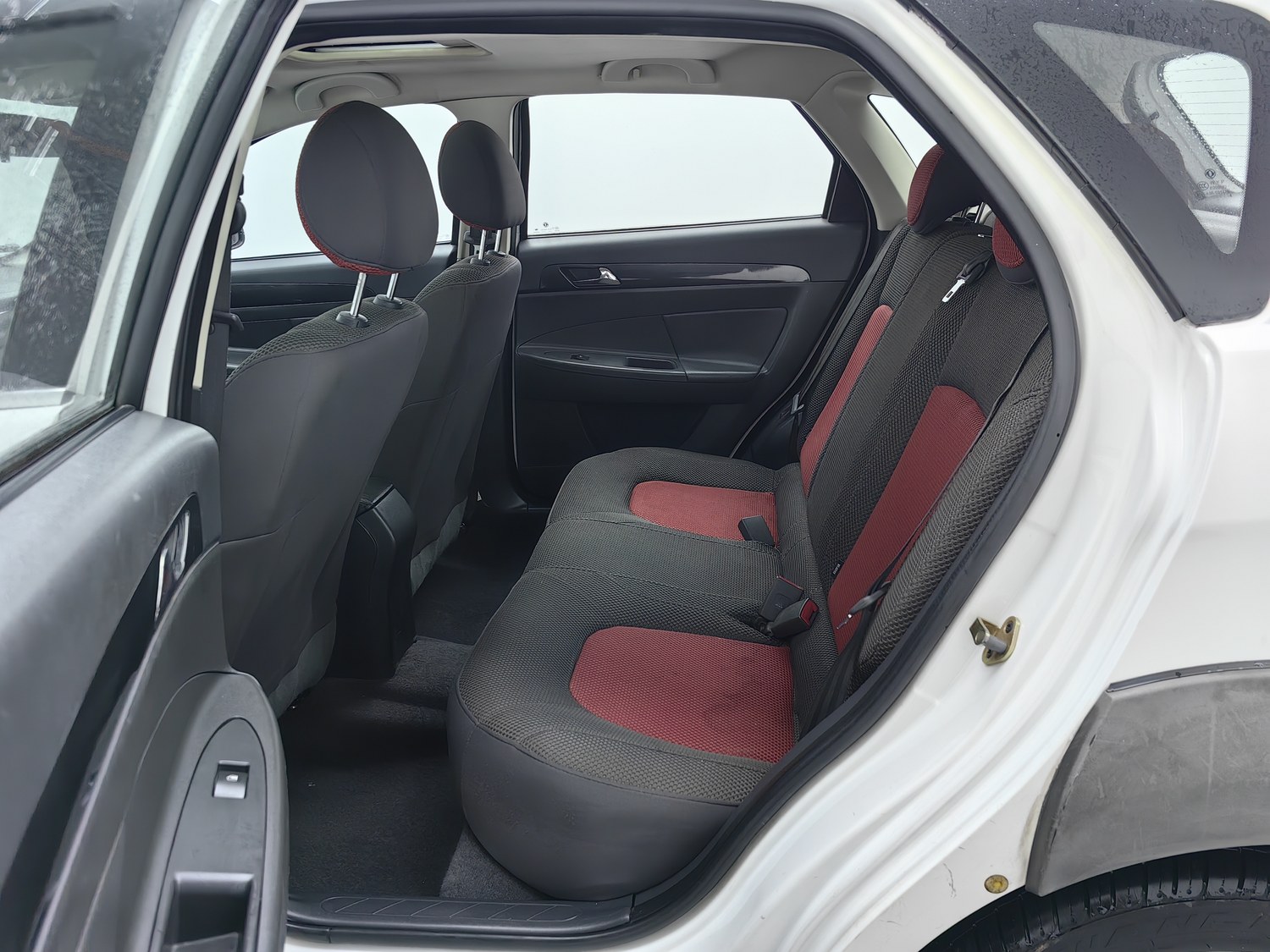 Used Dongfeng Aeolus H30 2014 1.5 AT
