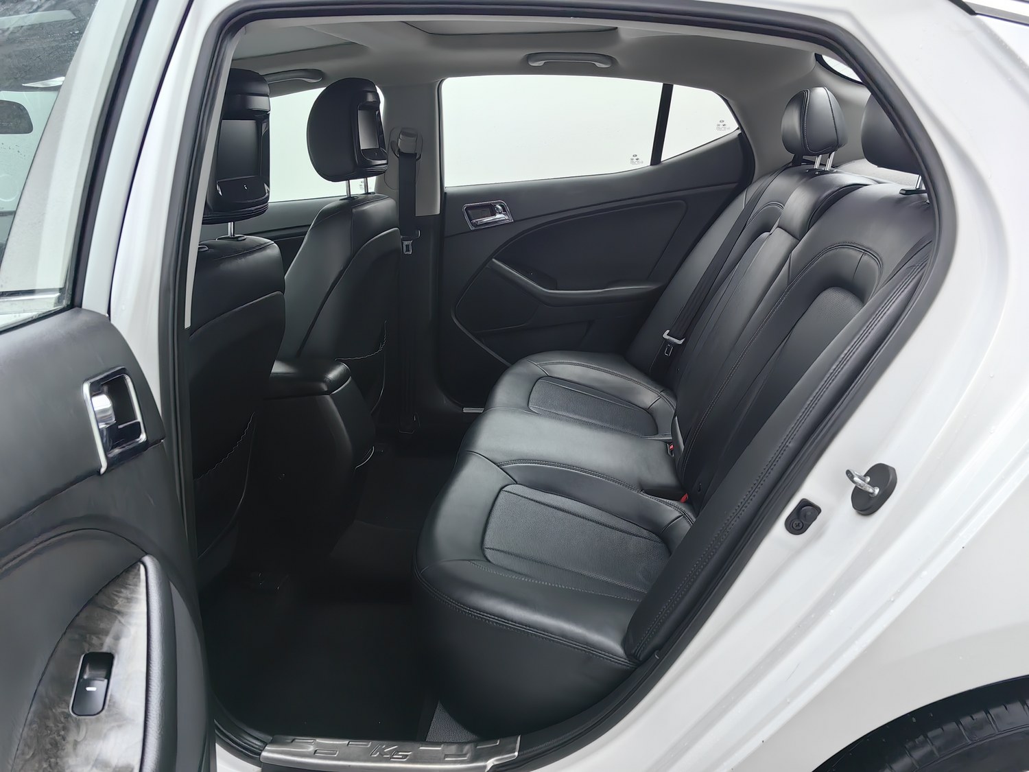 Used Kia K5 2012 2.0 AT