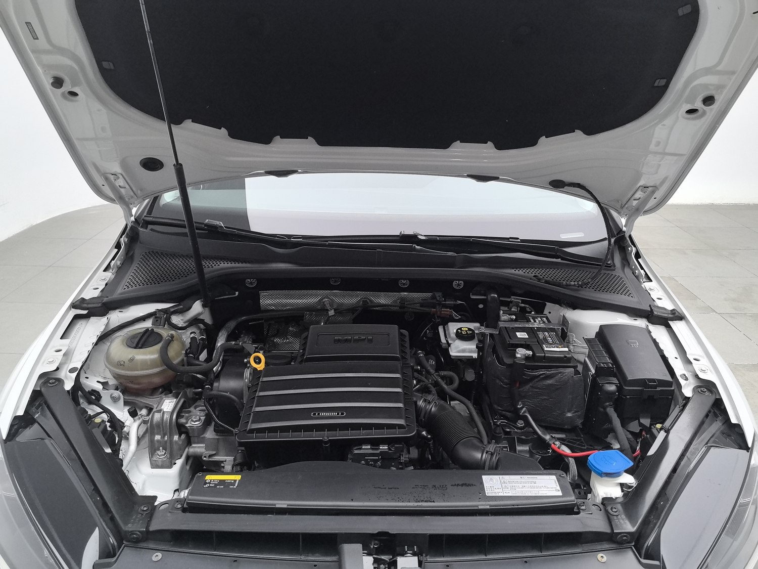 Used Volkswagen Golf 2018 1.6 AT