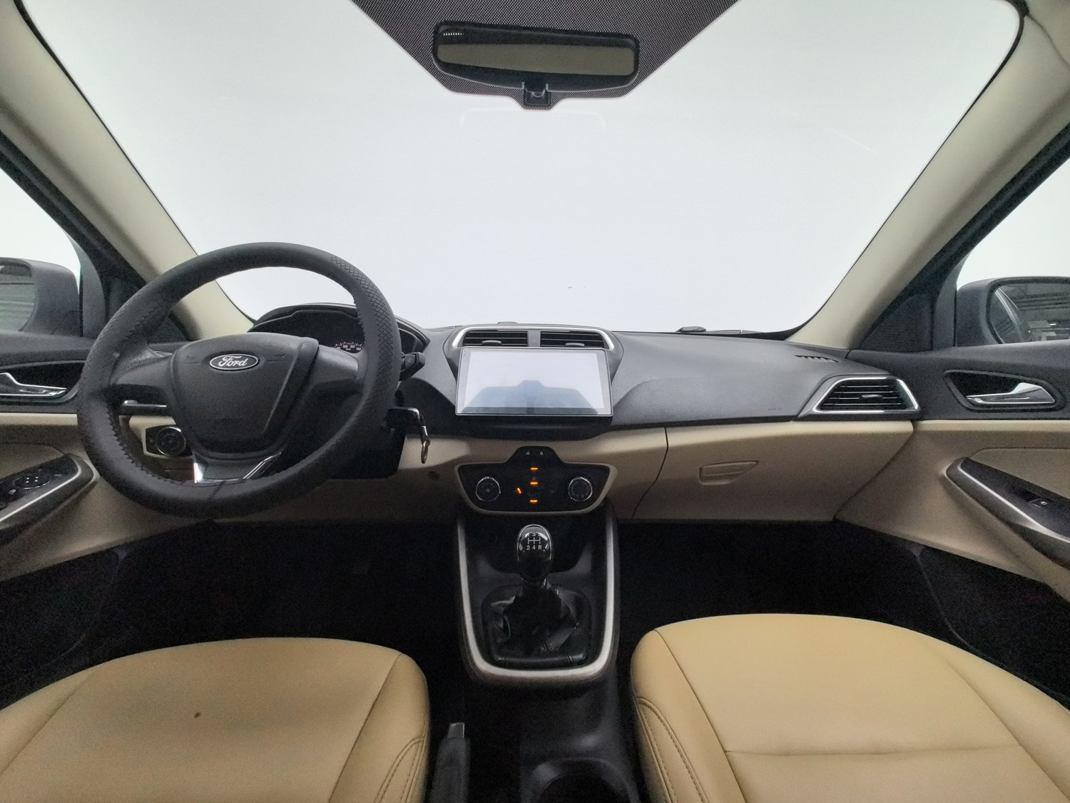 Used Ford Escort 2015 1.5 MT