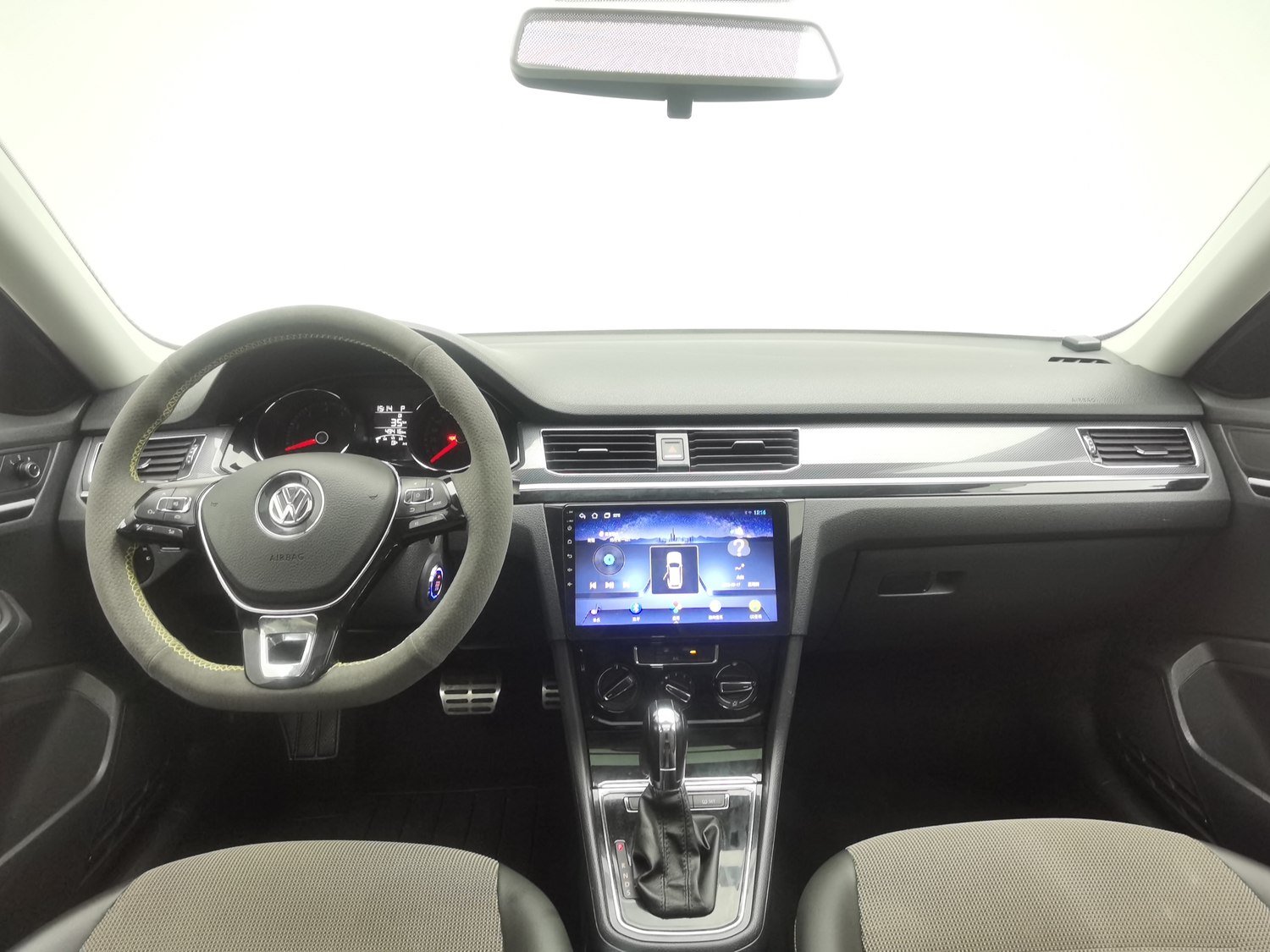 Used Volkswagen C-Trek 2017 1.6 AT