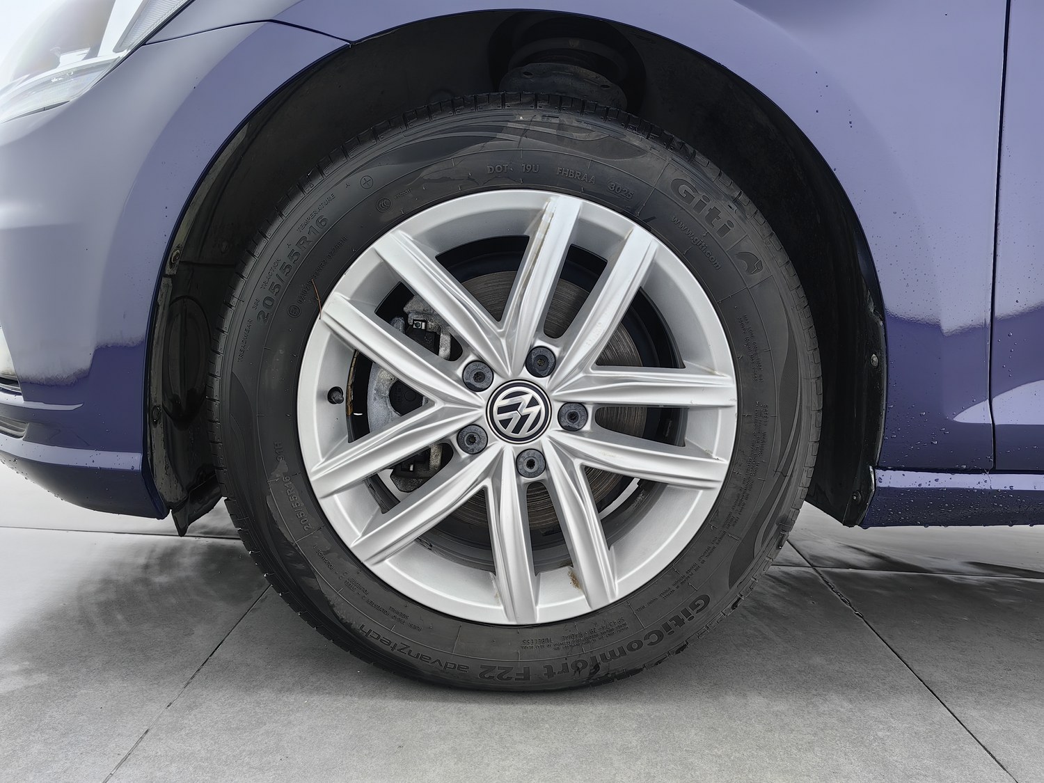 Used Volkswagen Golf 2019 1.4 AT