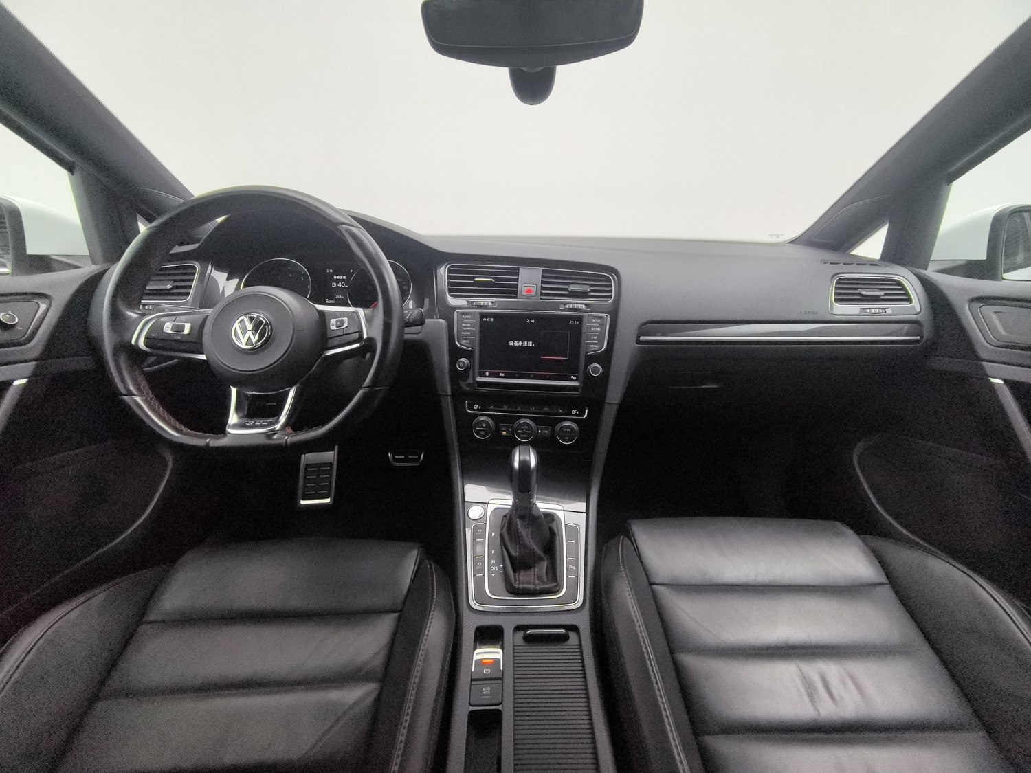 Used Volkswagen Golf GTI 2016 2.0 AT