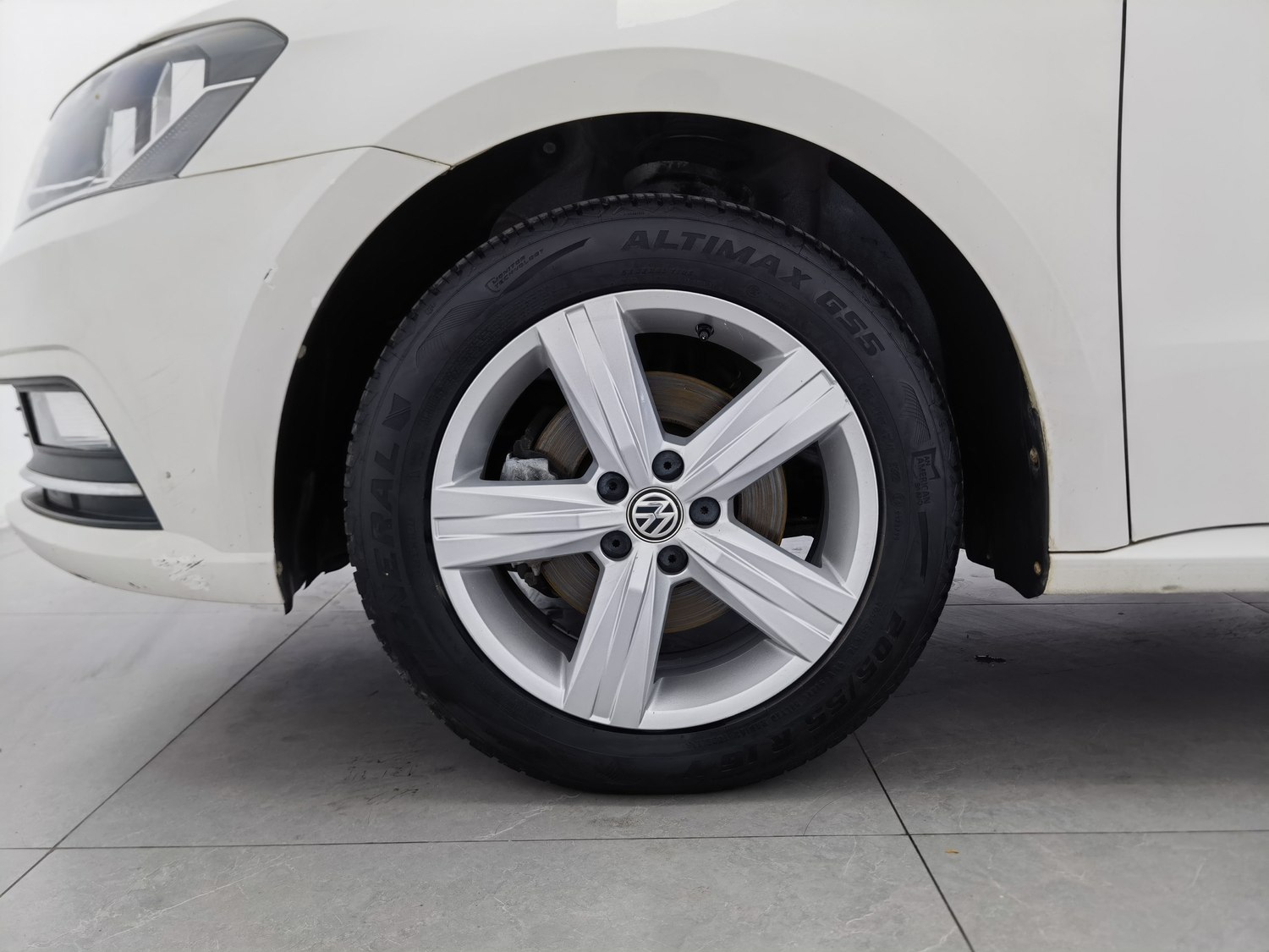 Used Volkswagen Lavida 2017 1.6 MT