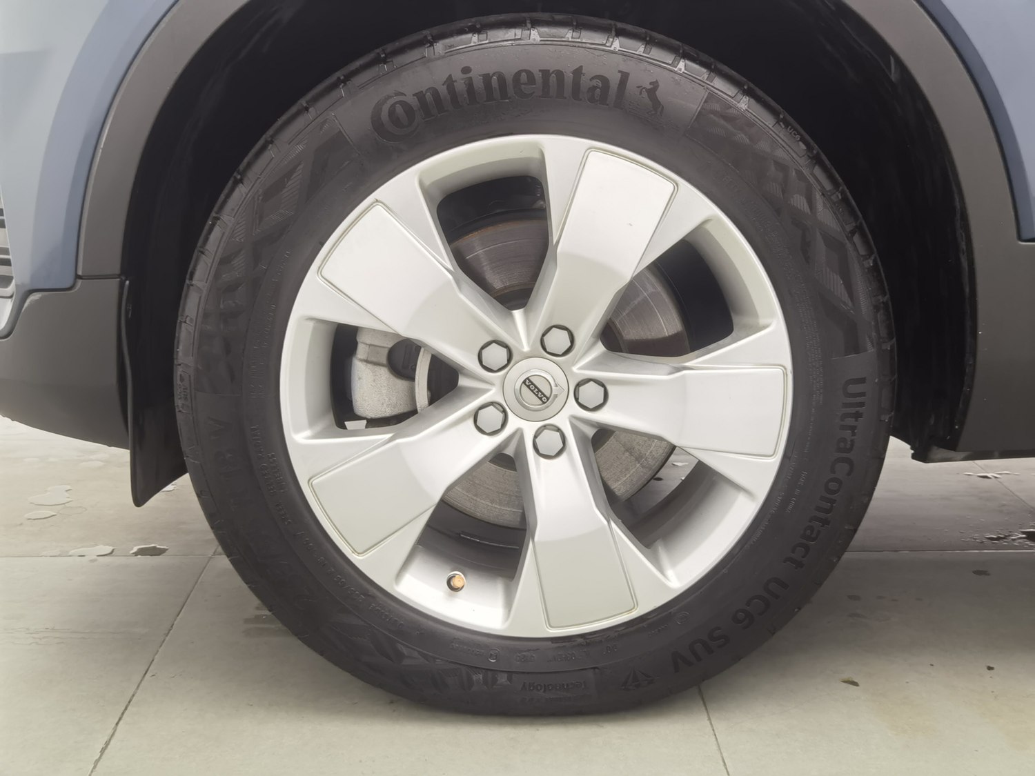 Used Volvo XC40 2021 2.0 AT