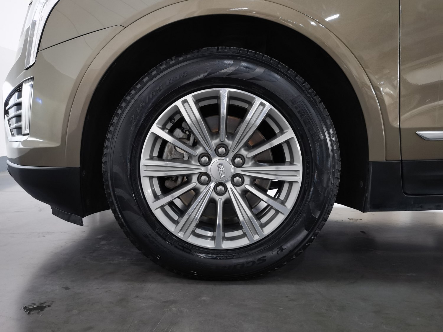 Used Cadillac XT5 2016 2.0 AT
