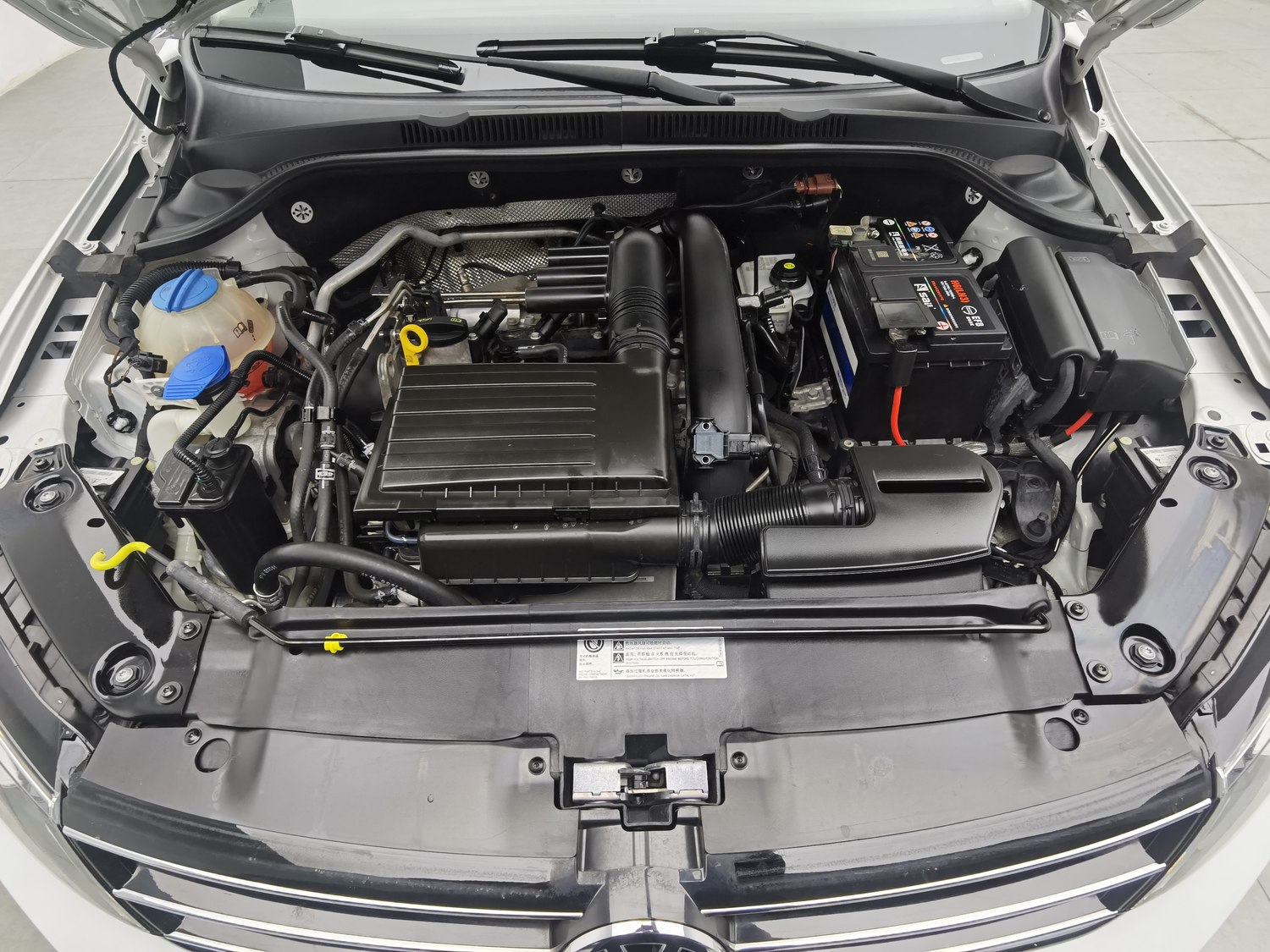 Used Volkswagen Sagitar 2018 1.4 AT
