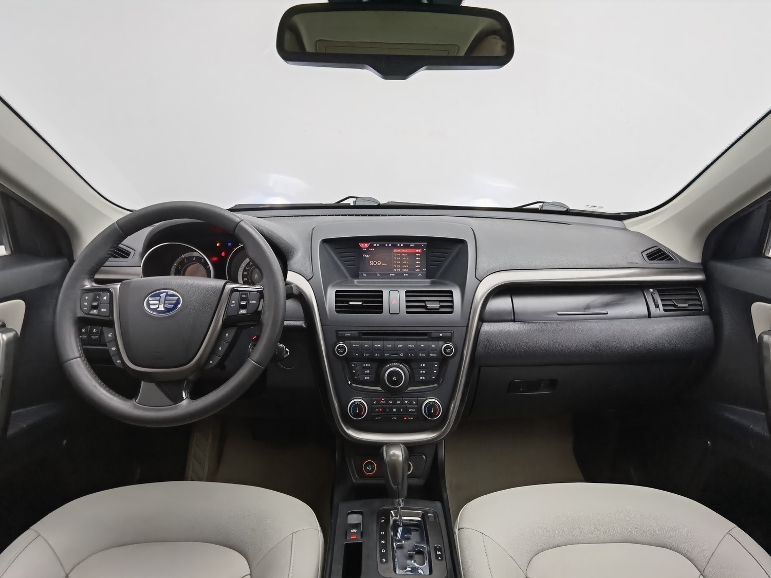 Used Bestune X80 2015 2.0 AT
