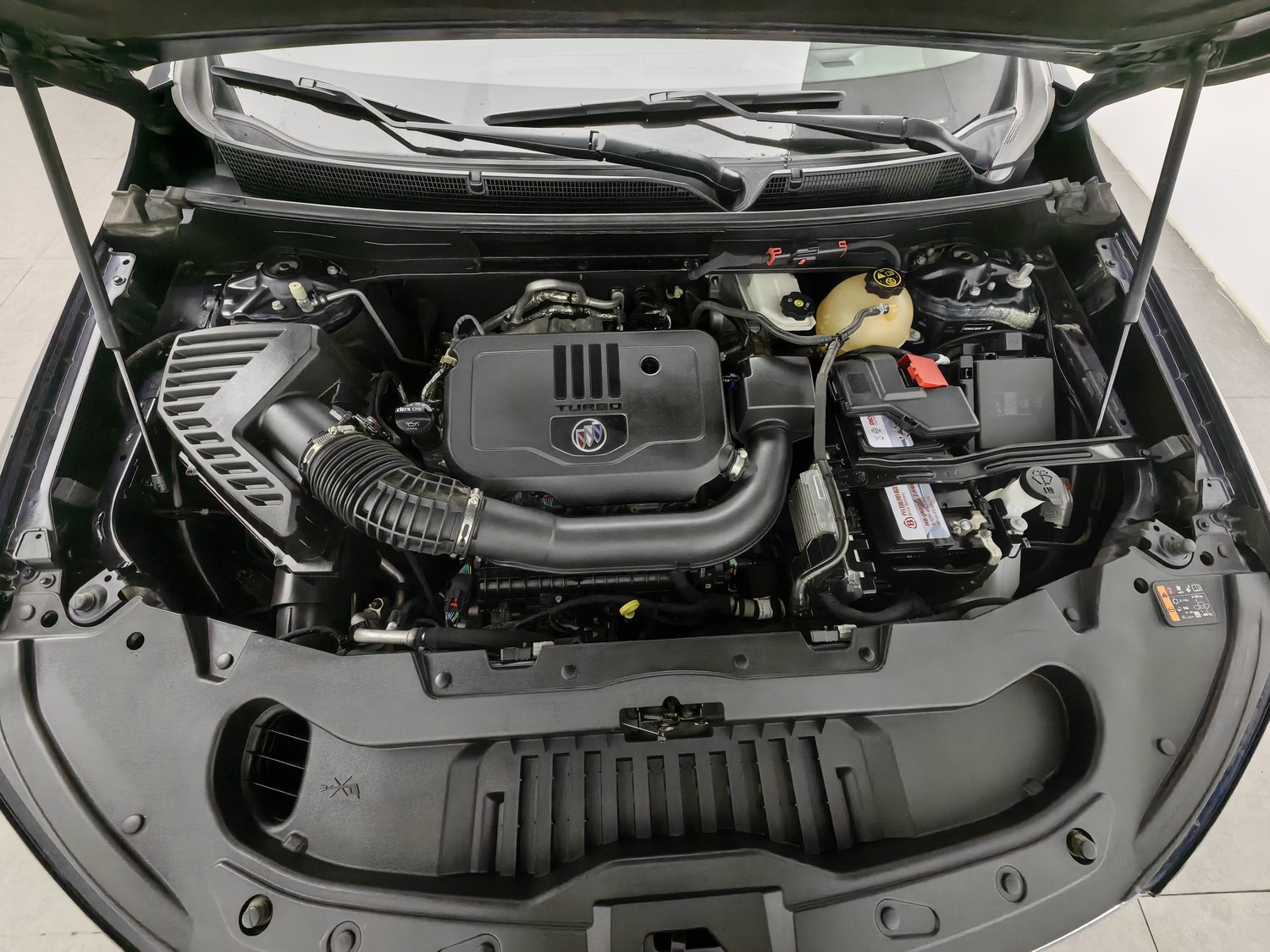 Used Buick Enclave 2022 2.0 AT