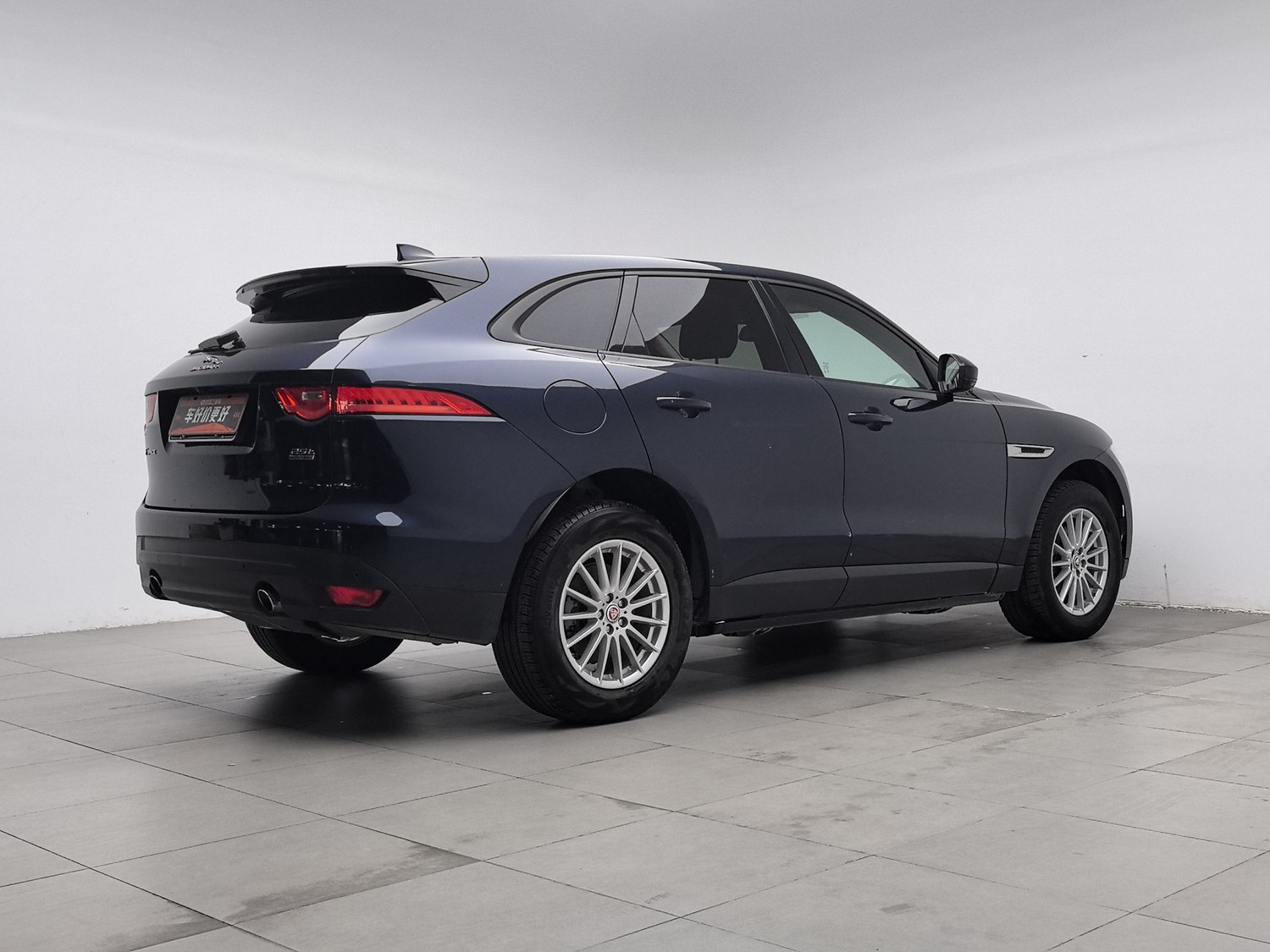 Used Jaguar F-PACE 2018 2.0 AT
