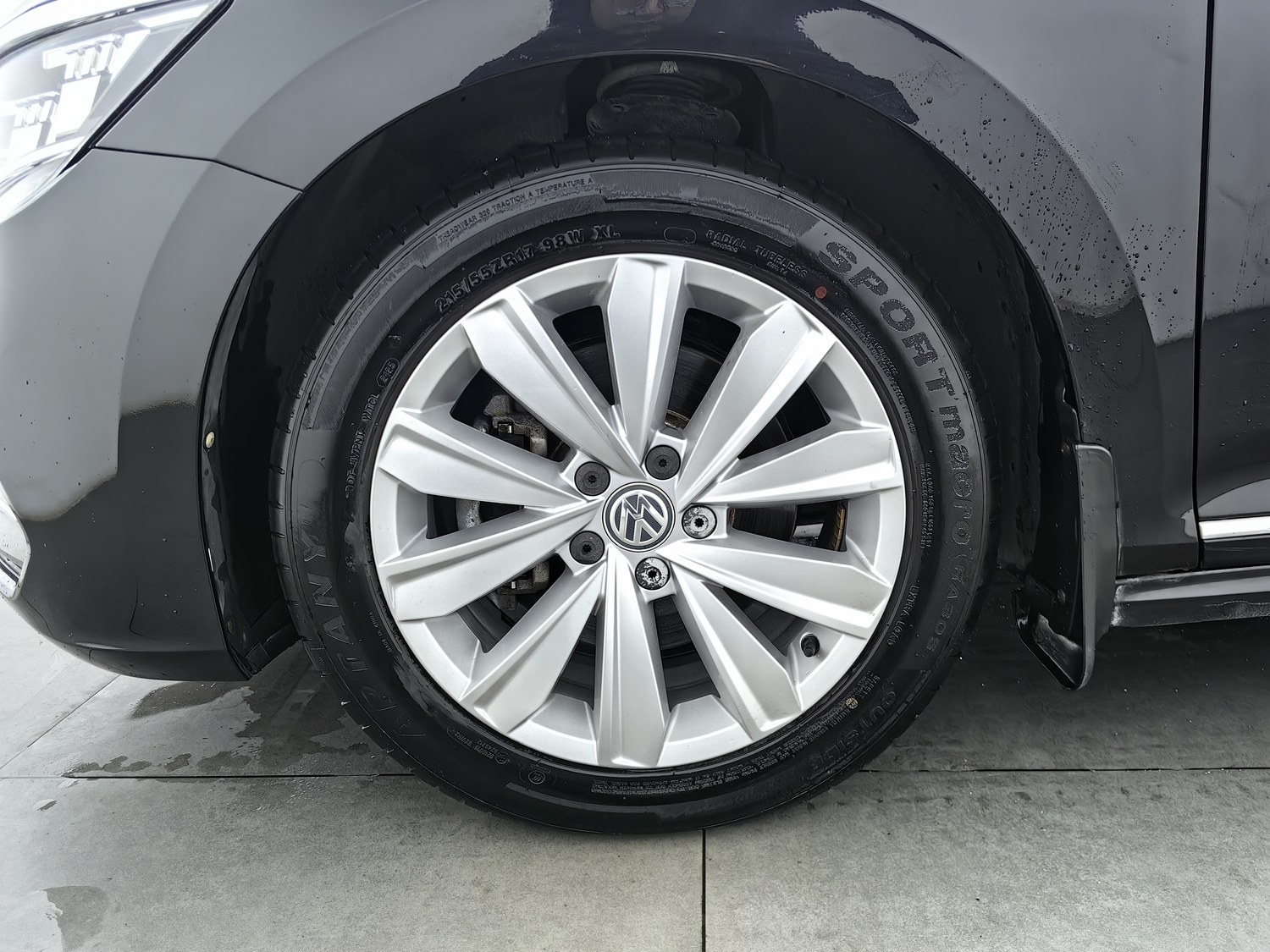 Used Volkswagen Passat 2019 2.0 AT