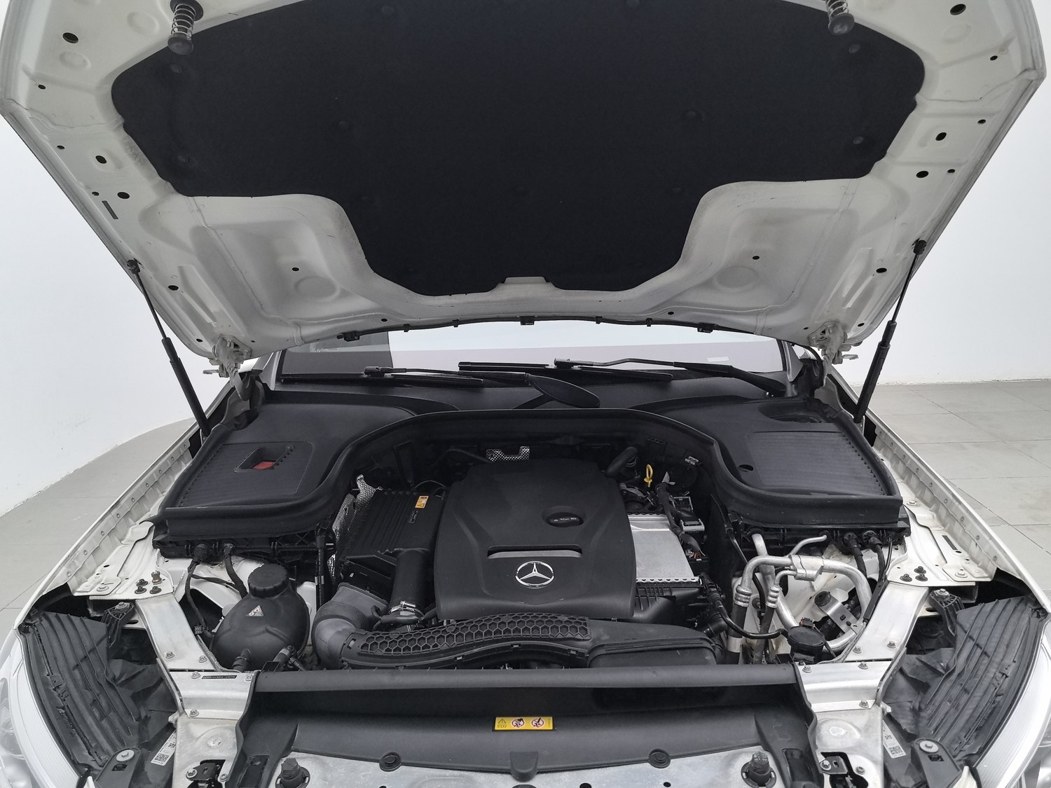 Used Mercedes-Benz GLC 2017 2.0 AT