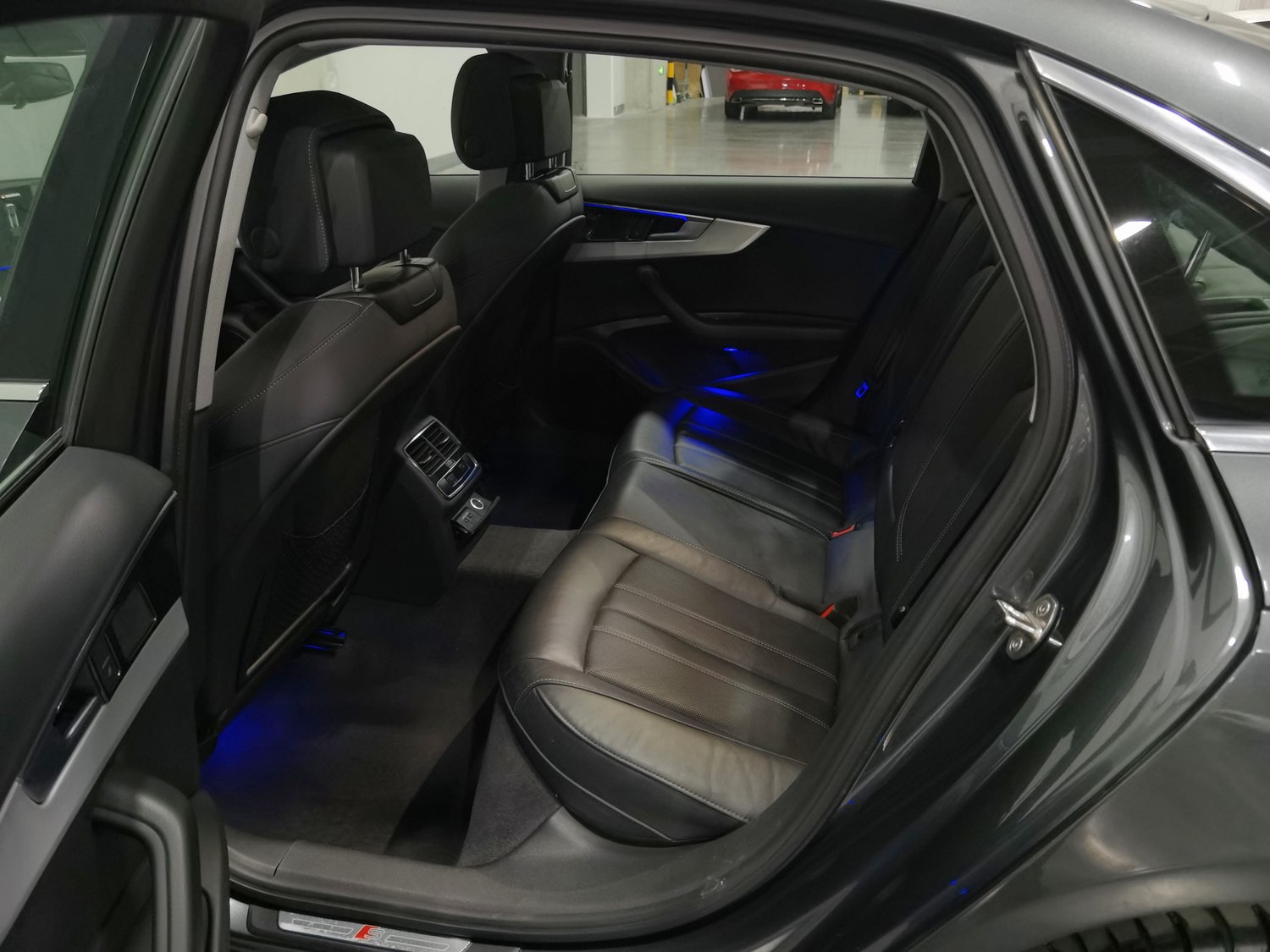 Used Audi A4L 2020 2.0 AT