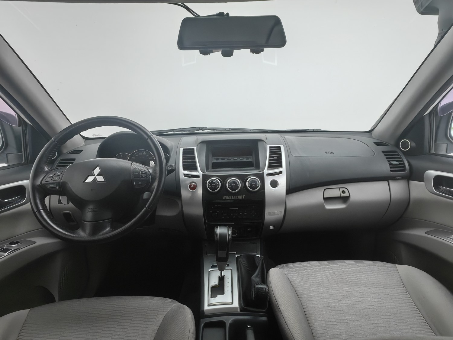 Used Mitsubishi Pajero Sport 2013 3.0 AT