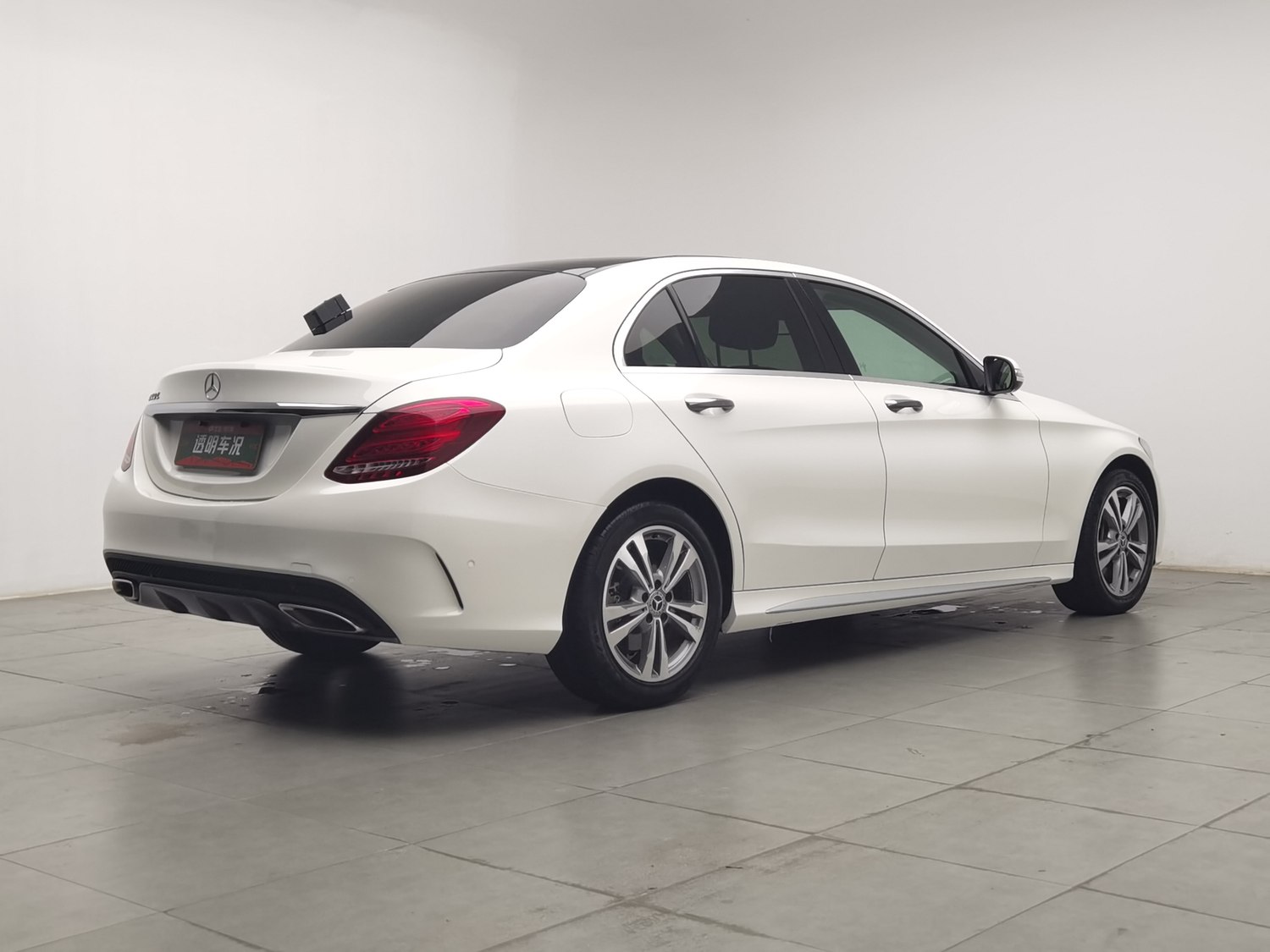 Used Mercedes-Benz C-Class 2018 2.0 AT