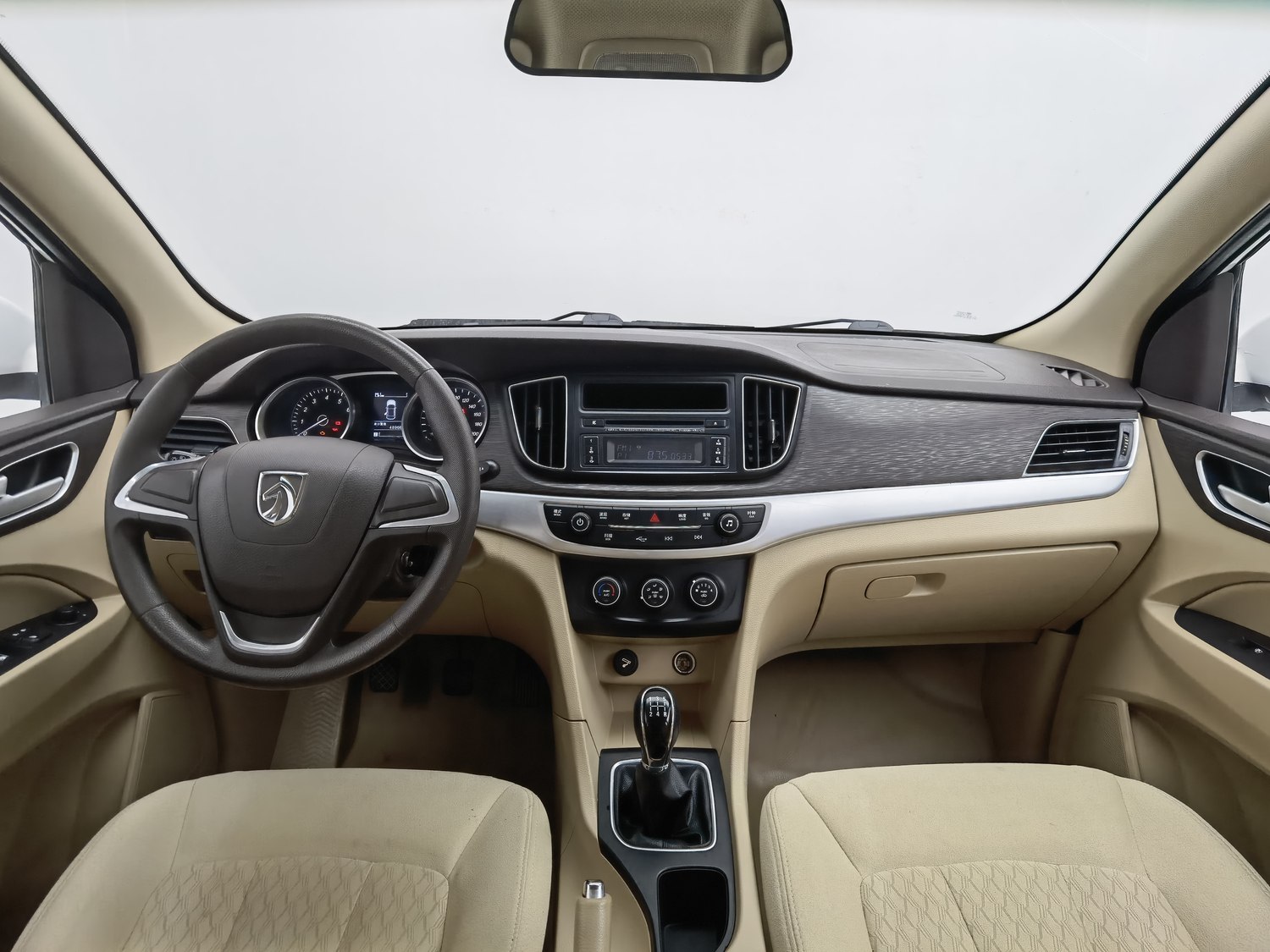 Used Baojun 730 2016 1.5 MT
