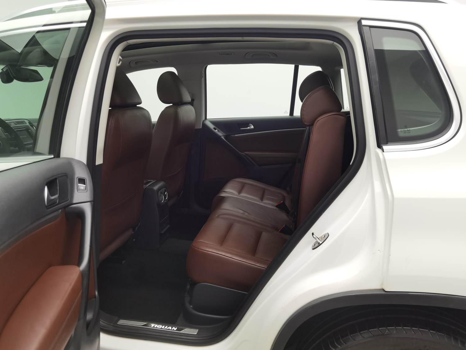 Used Volkswagen Tiguan 2015 1.8 AT