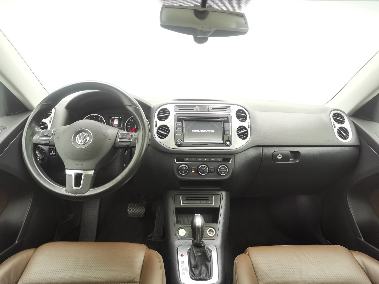Used Volkswagen Tiguan 2015 1.8 AT