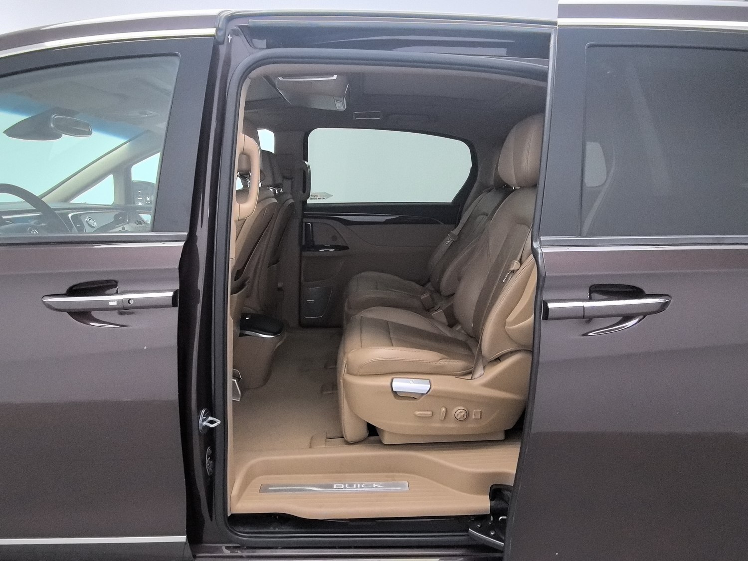 Used Buick GL8 2017 2.0 AT