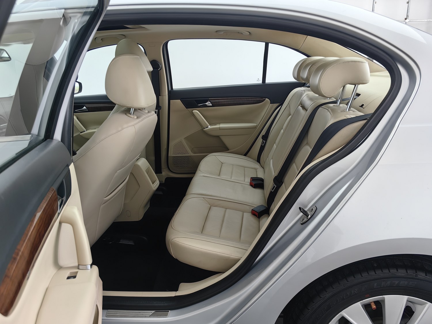 Used Volkswagen Lavida 2013 1.6 AT