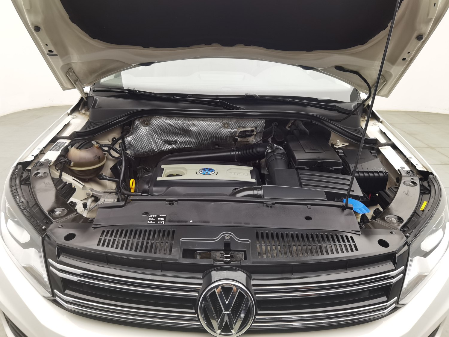Used Volkswagen Tiguan 2015 1.8 AT