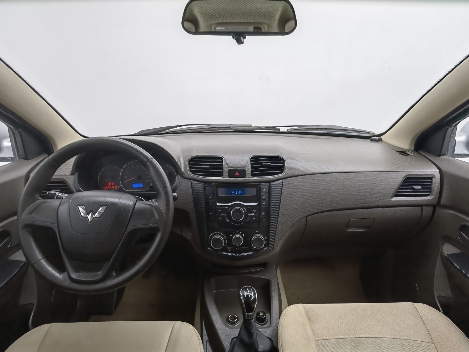 Used Wuling Hongguang 2014 1.5 MT