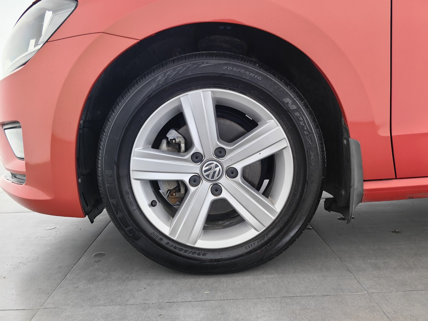 Used Volkswagen Golf Sportsvan 2016 1.6 AT