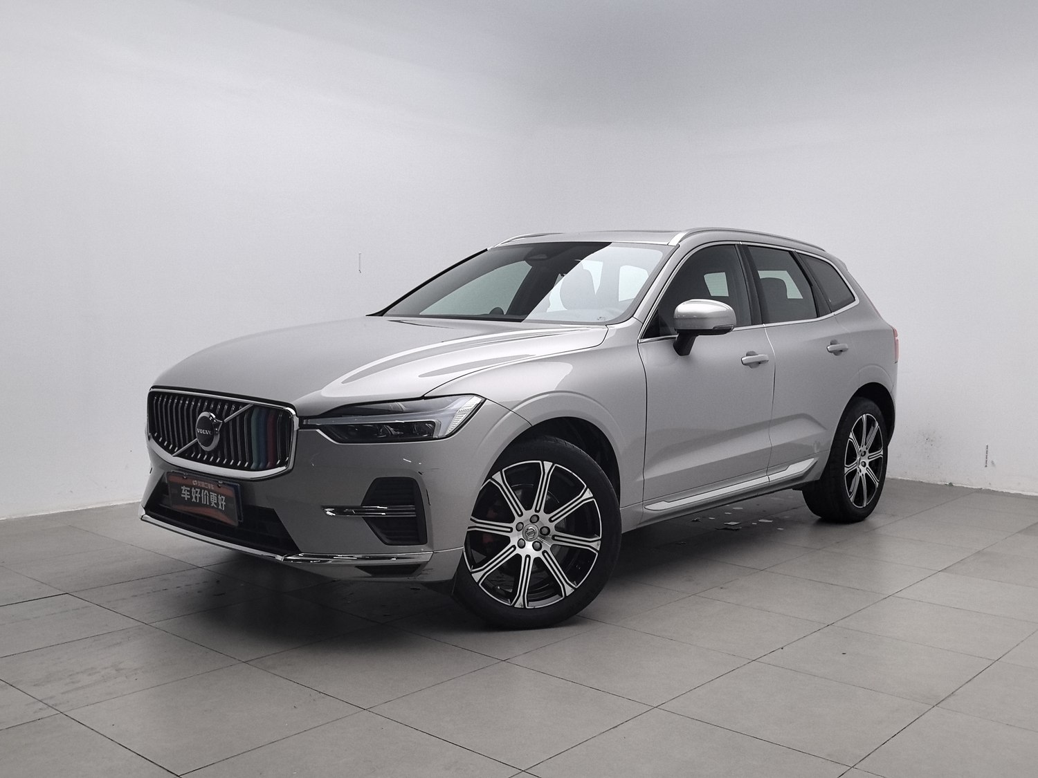 Used Volvo XC60 2022 2.0 AT